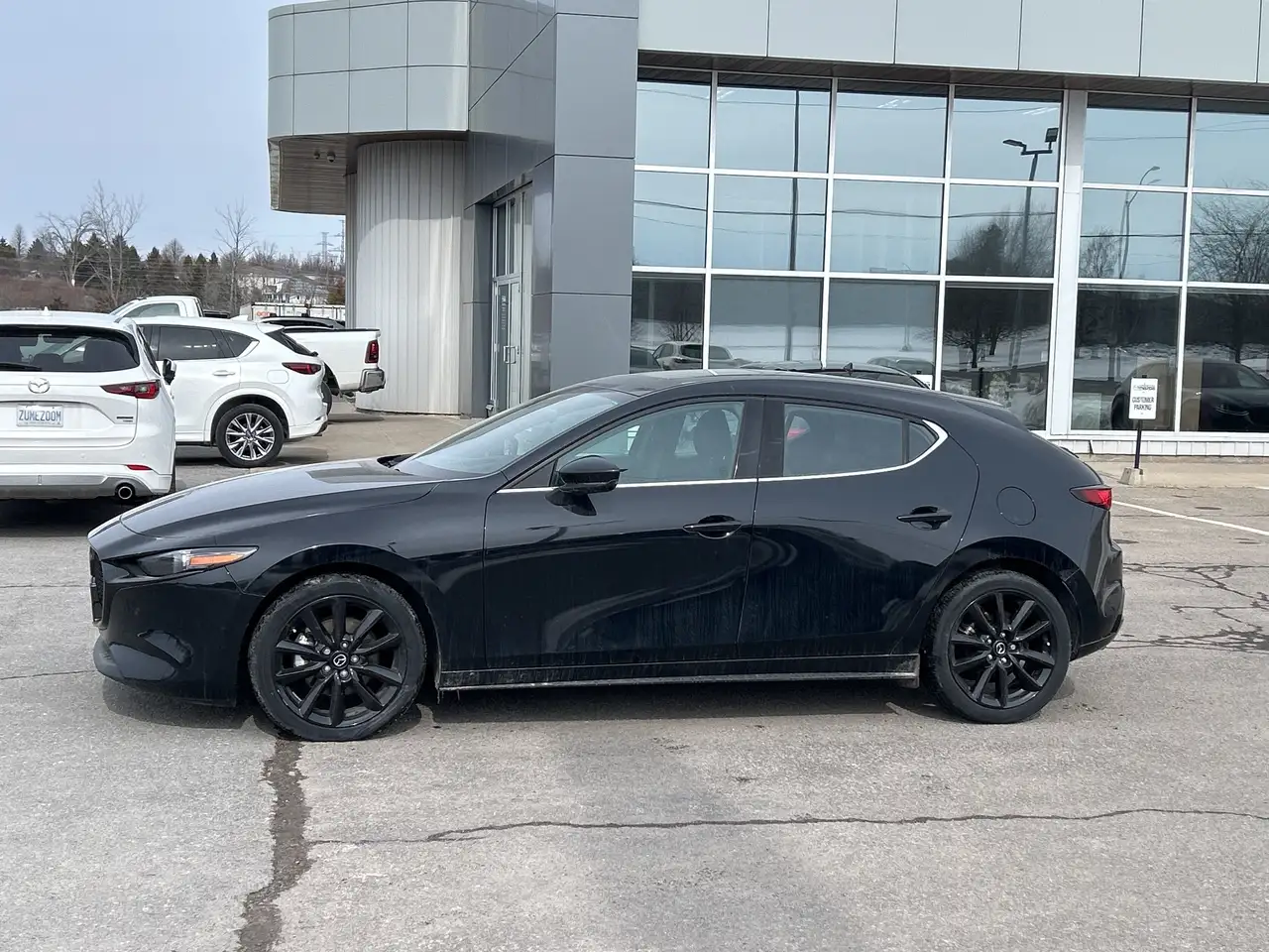 Mazda 3 снимка Mazda 3