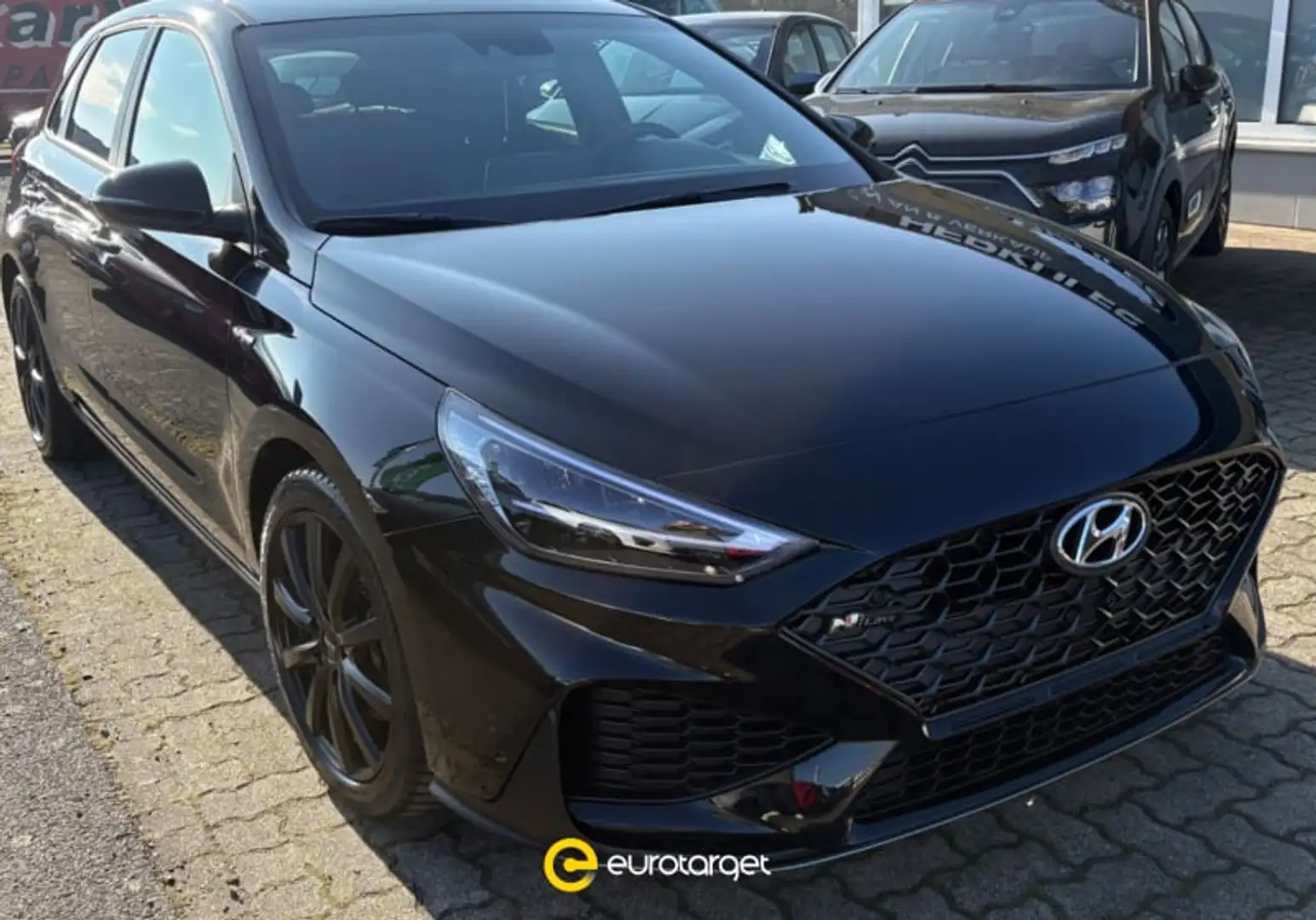 Hyundai i30 1.5 T-GDI iMT 48V 5 porte N-Line Nero - 1