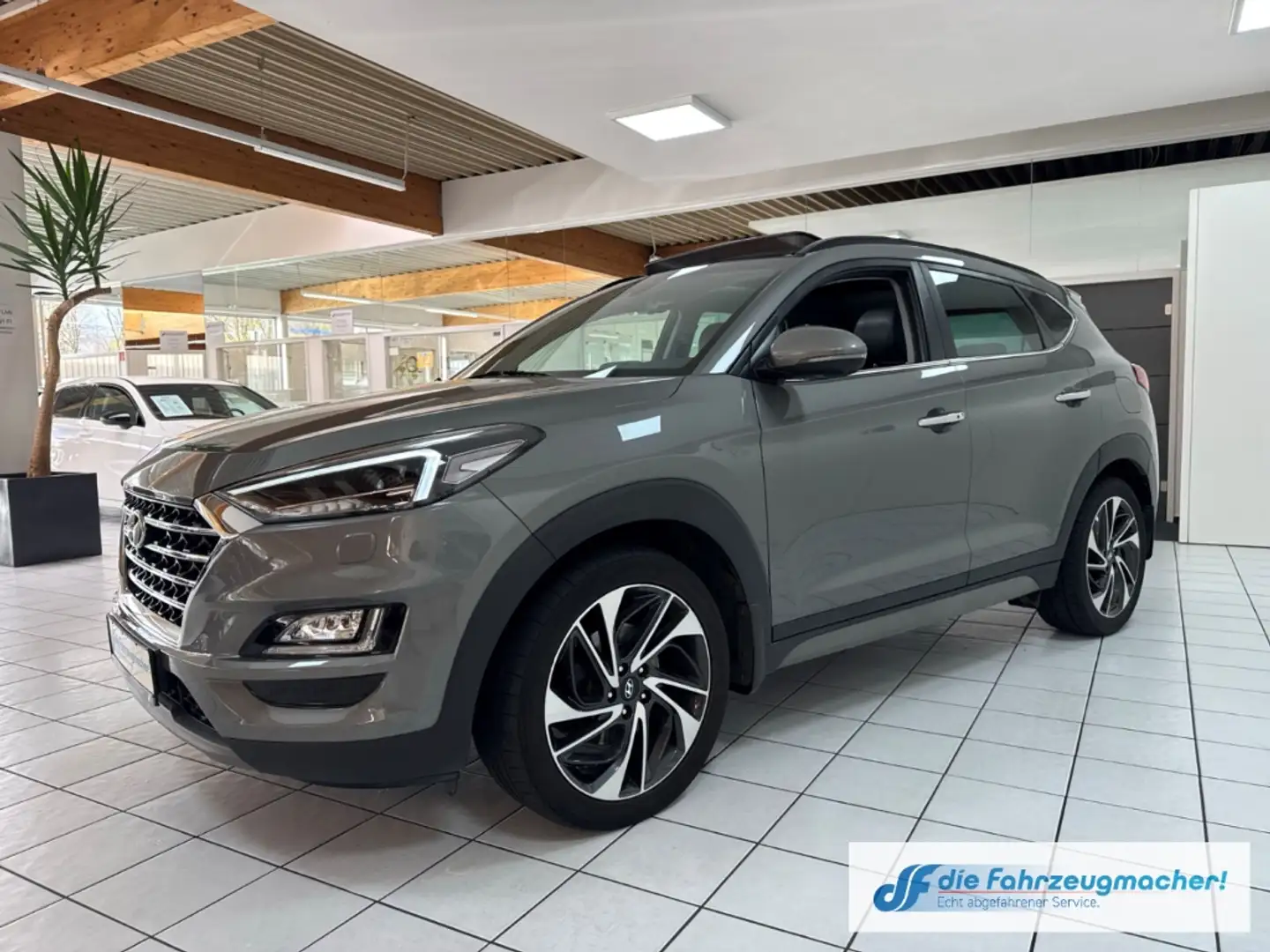 Hyundai TUCSON *IM KUNDENAUFTRAG Premium 4WD Navi Soundsystem 360 Gris - 2