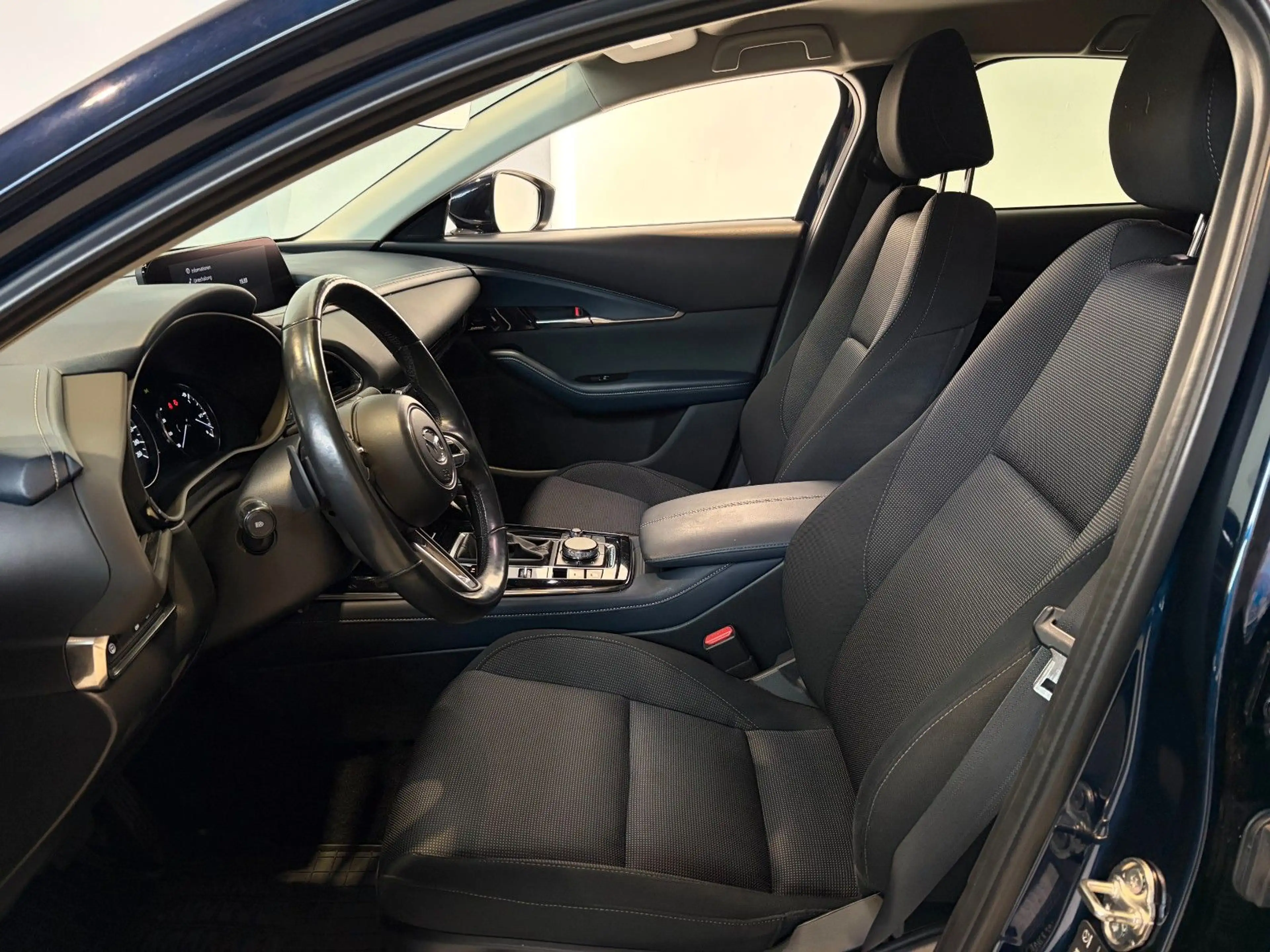Mazda CX-30 Selection 2.0 — photo 10