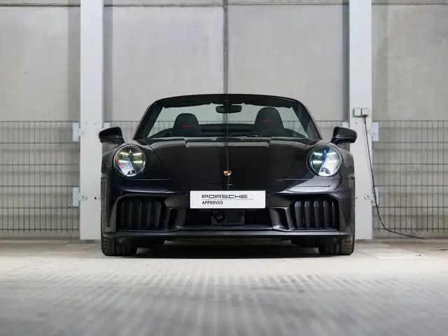 Porsche 911 Carrera GTS Cabriolet Ansicht 3