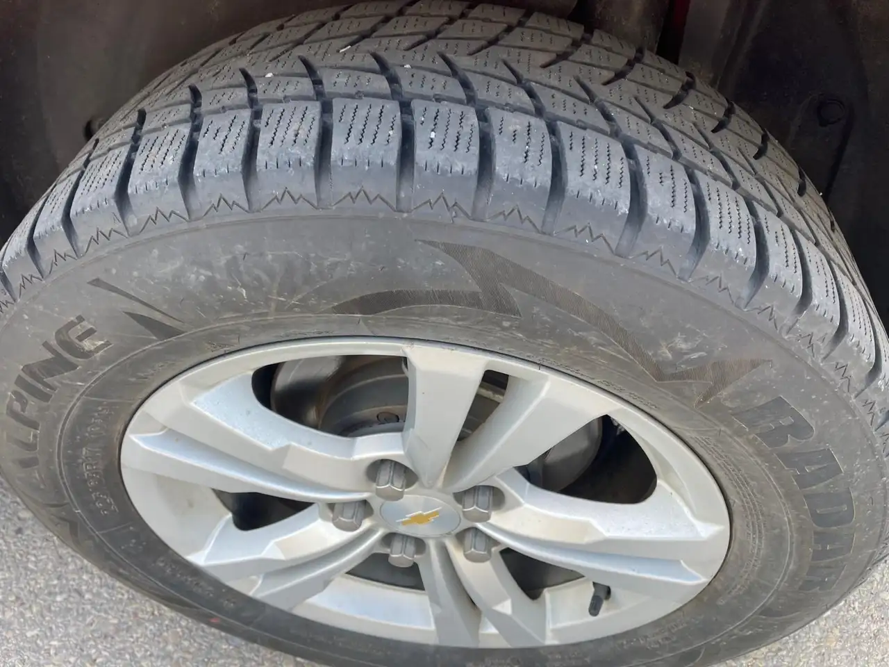 Chevrolet Equinox снимка Chevrolet Equinox