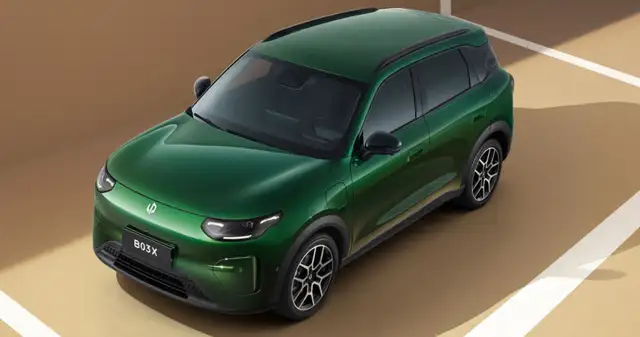 Leapmotor B03X view 2