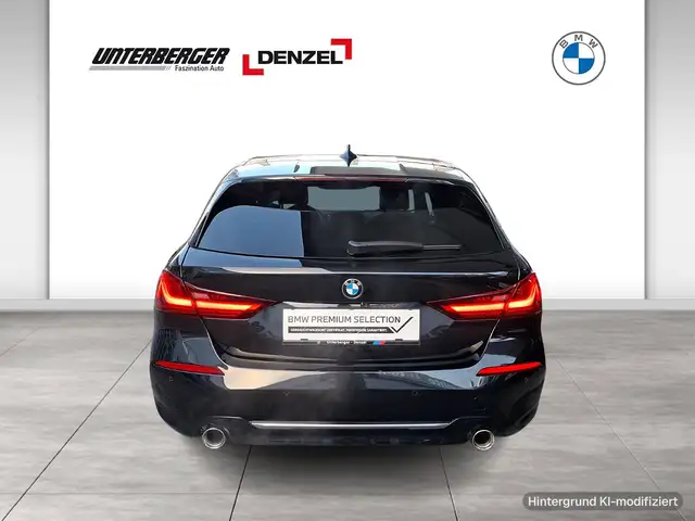 BMW 1 Series view 5
