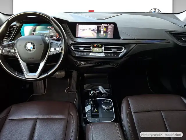 BMW 1 Series view 7