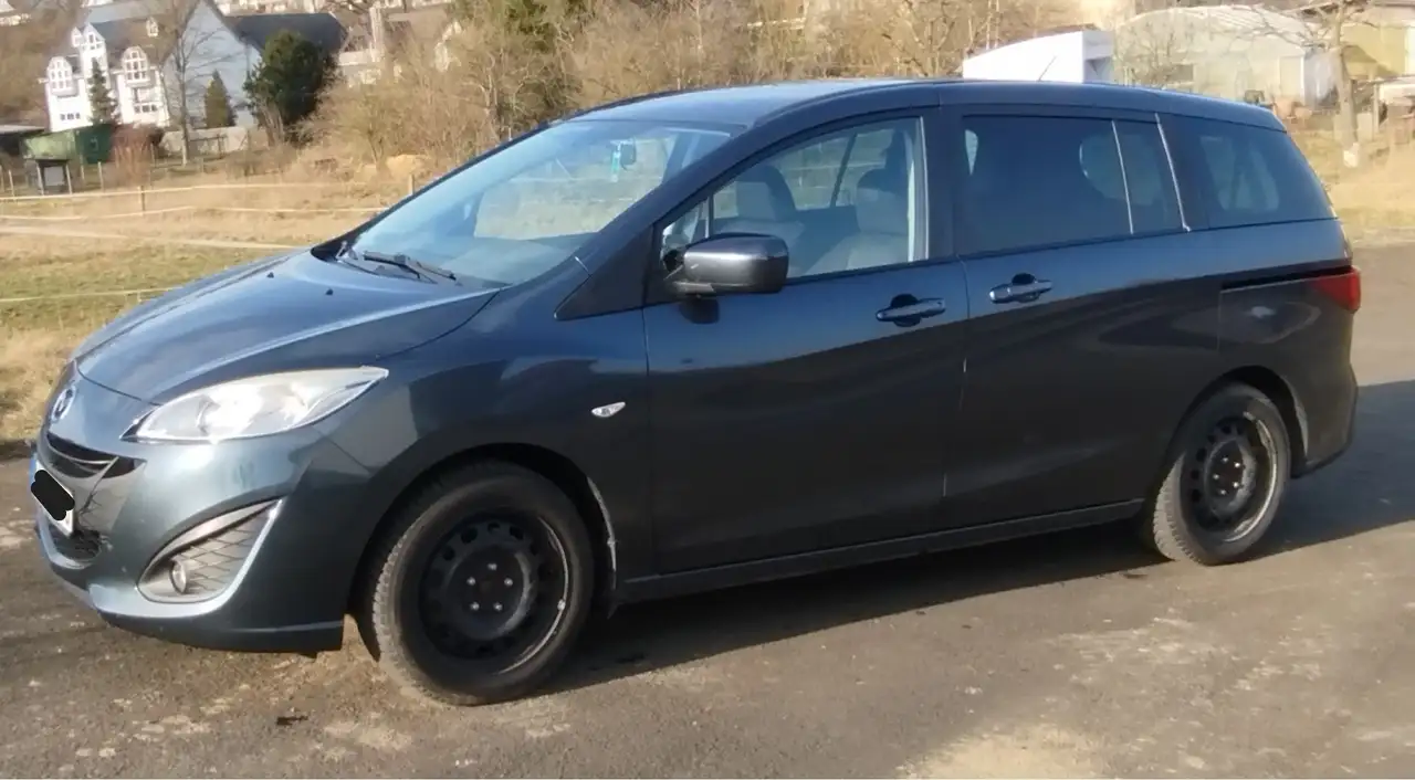 Mazda 5
