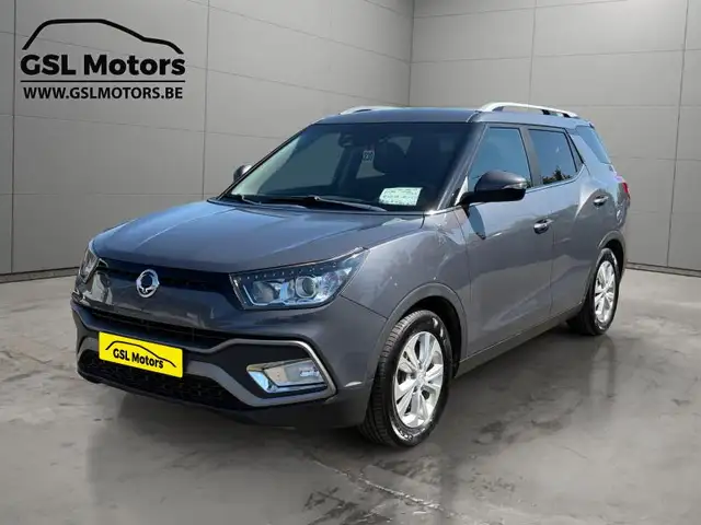 SsangYong XLV 1.600i 128cv gris 02/19 Airco GPS Camera Cruise
