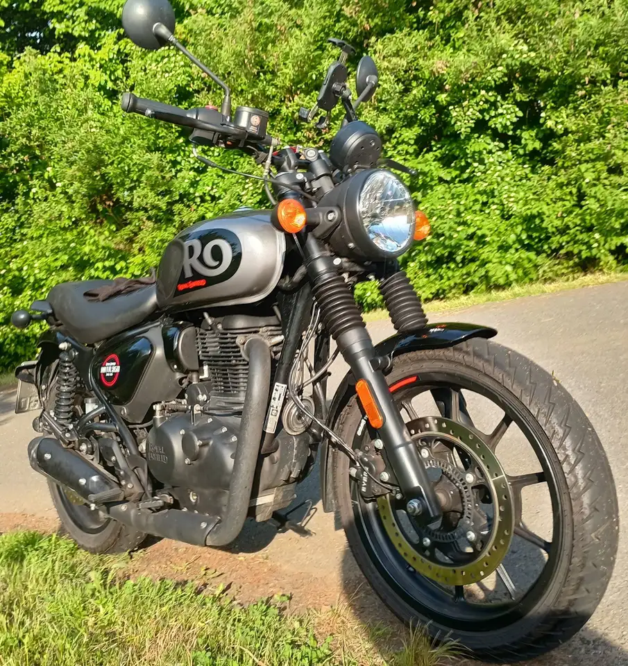 Royal Enfield HNTR350