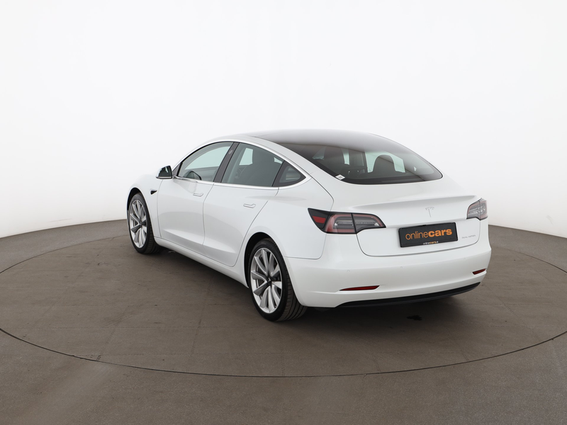 Tesla Model 3 AWD Aut LED SKY LEDER RADAR NAVI R-CAM — photo 7