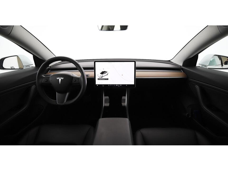 Tesla Model 3 AWD Aut LED SKY LEDER RADAR NAVI R-CAM — photo 11