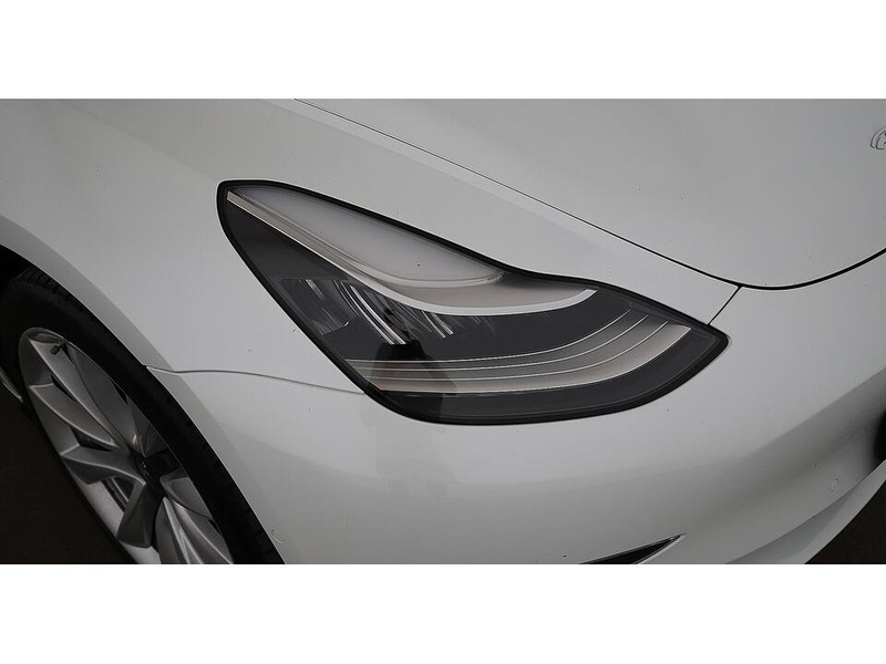 Tesla Model 3 AWD Aut LED SKY LEDER RADAR NAVI R-CAM — photo 10