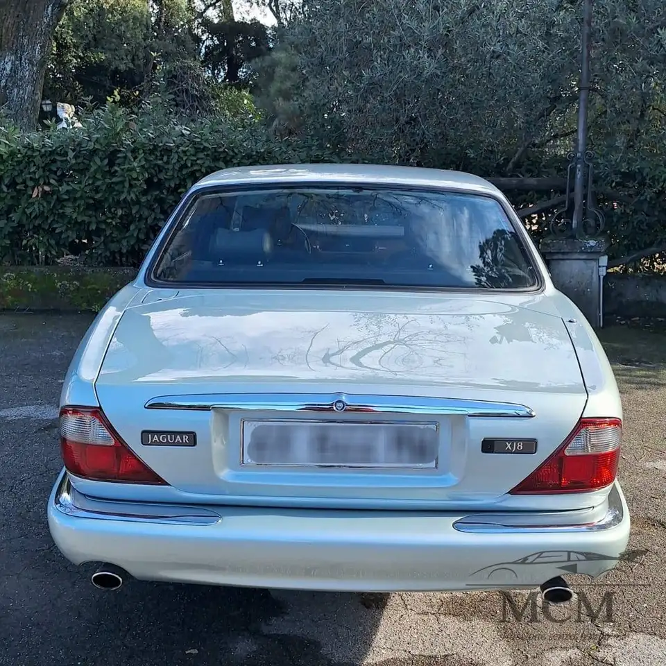 Jaguar XJ8 3.2 . V8 Executive - Automatica - PARI AL NUOVO, foto 3