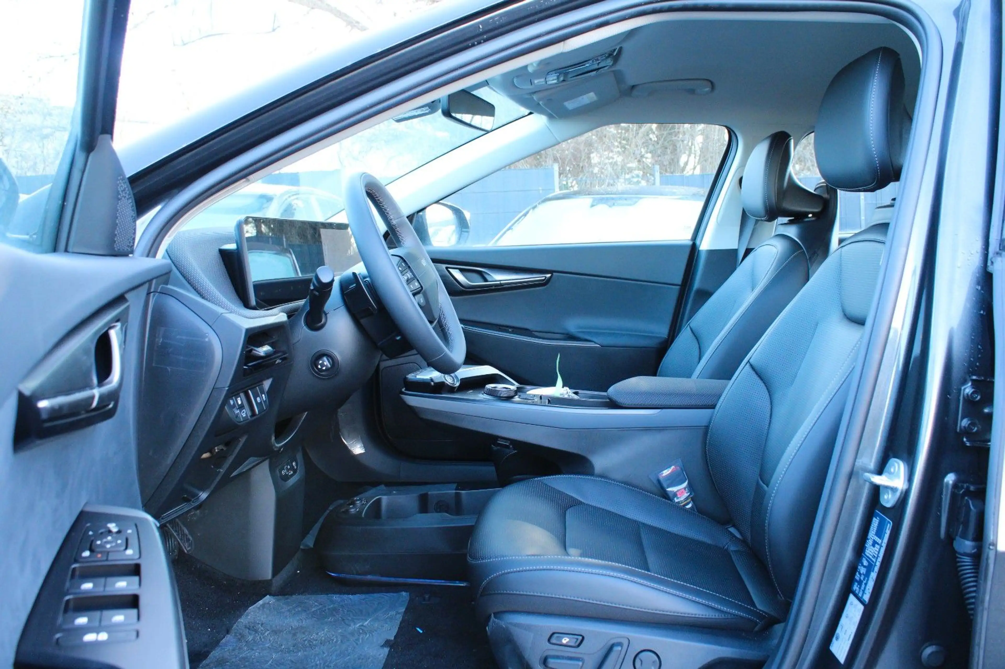 Kia EV6 Earth 2WD — photo 8