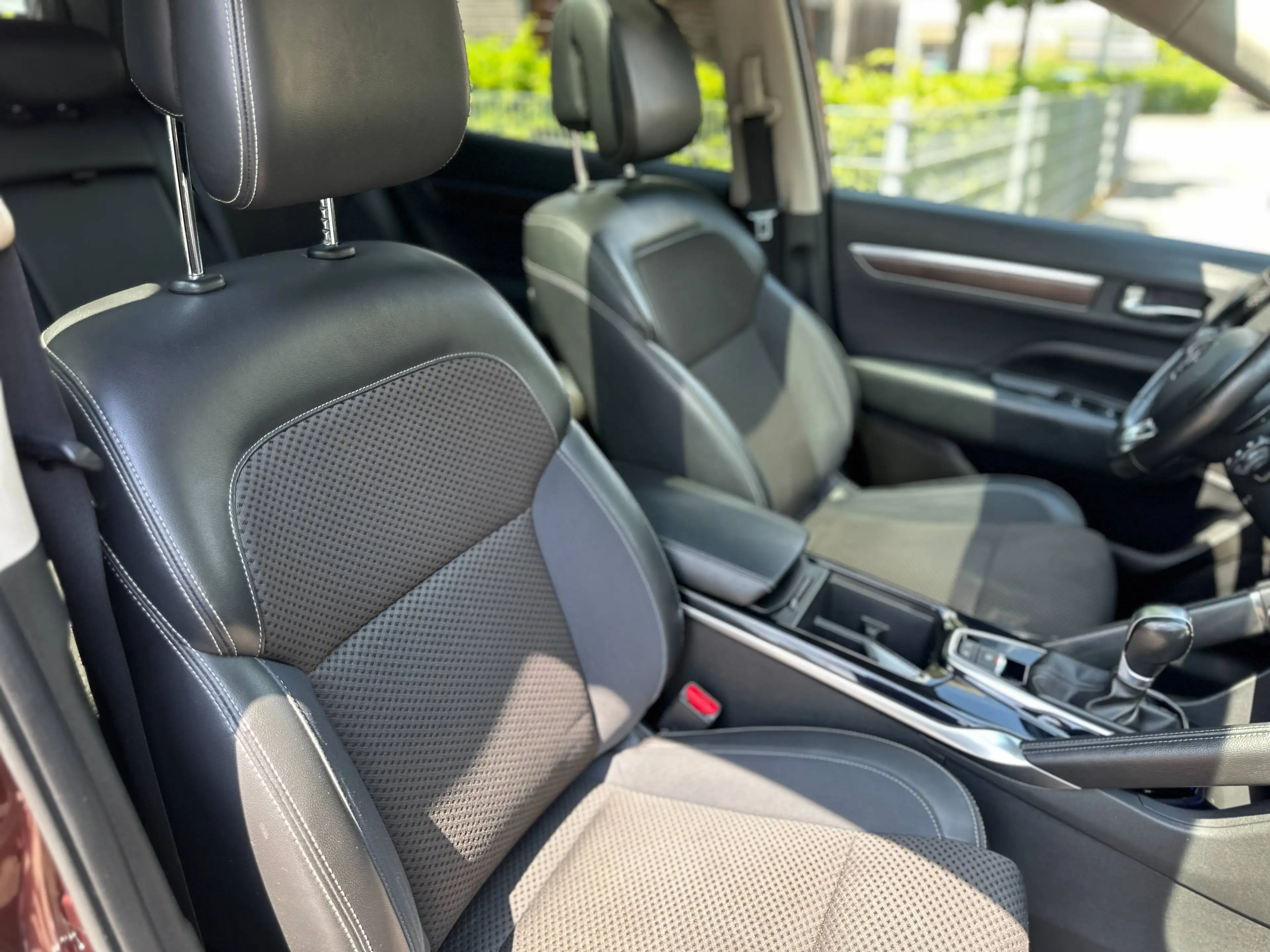 Renault Koleos 2.0 dCi Automatik Intens 4x4 LED Panorama Kamera — photo 11