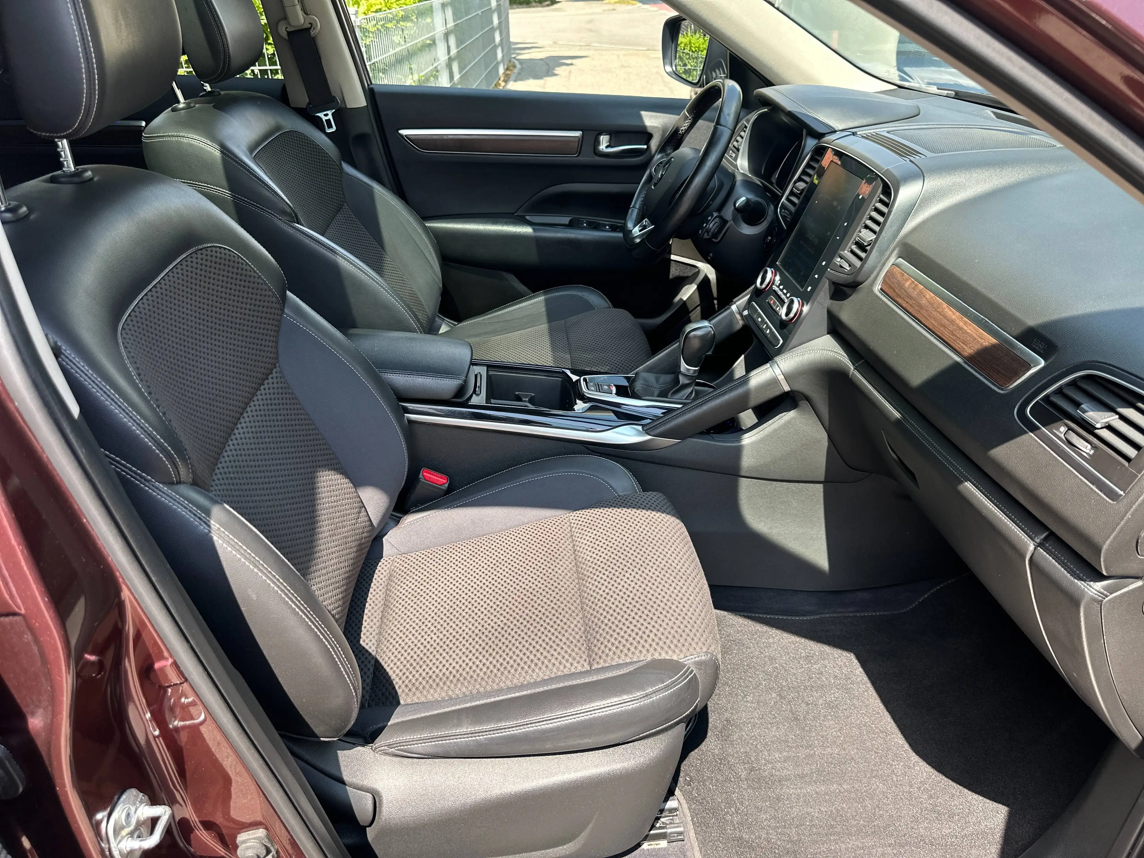 Renault Koleos 2.0 dCi Automatik Intens 4x4 LED Panorama Kamera — photo 9