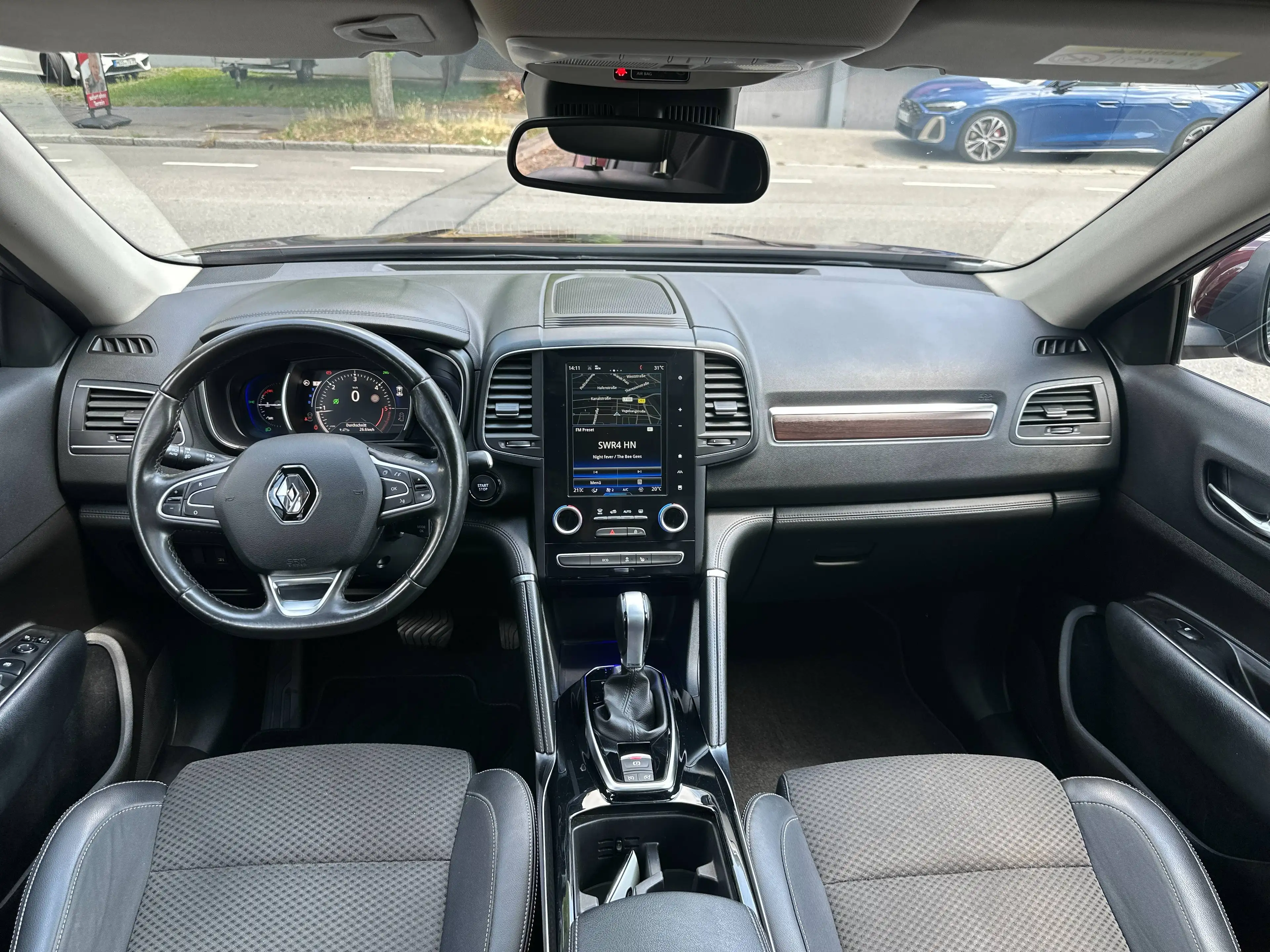 Renault Koleos 2.0 dCi Automatik Intens 4x4 LED Panorama Kamera — photo 10