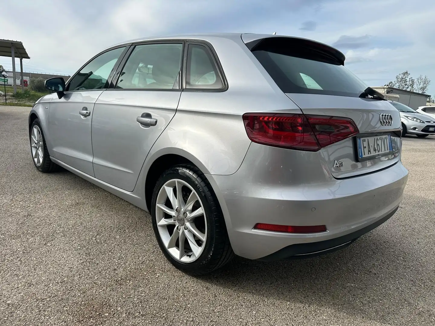 Audi A3 Sportback 1.4 1.4 Benzina\Gas Automatica Grau - 2