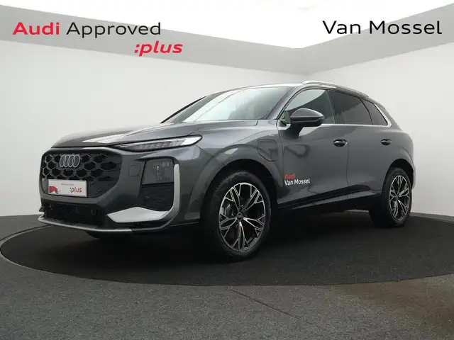 Audi Q3 SUV e-hybrid (PHEV) Audi Q3 SUV Corporate S e-hybrid  272PK *DEMO*