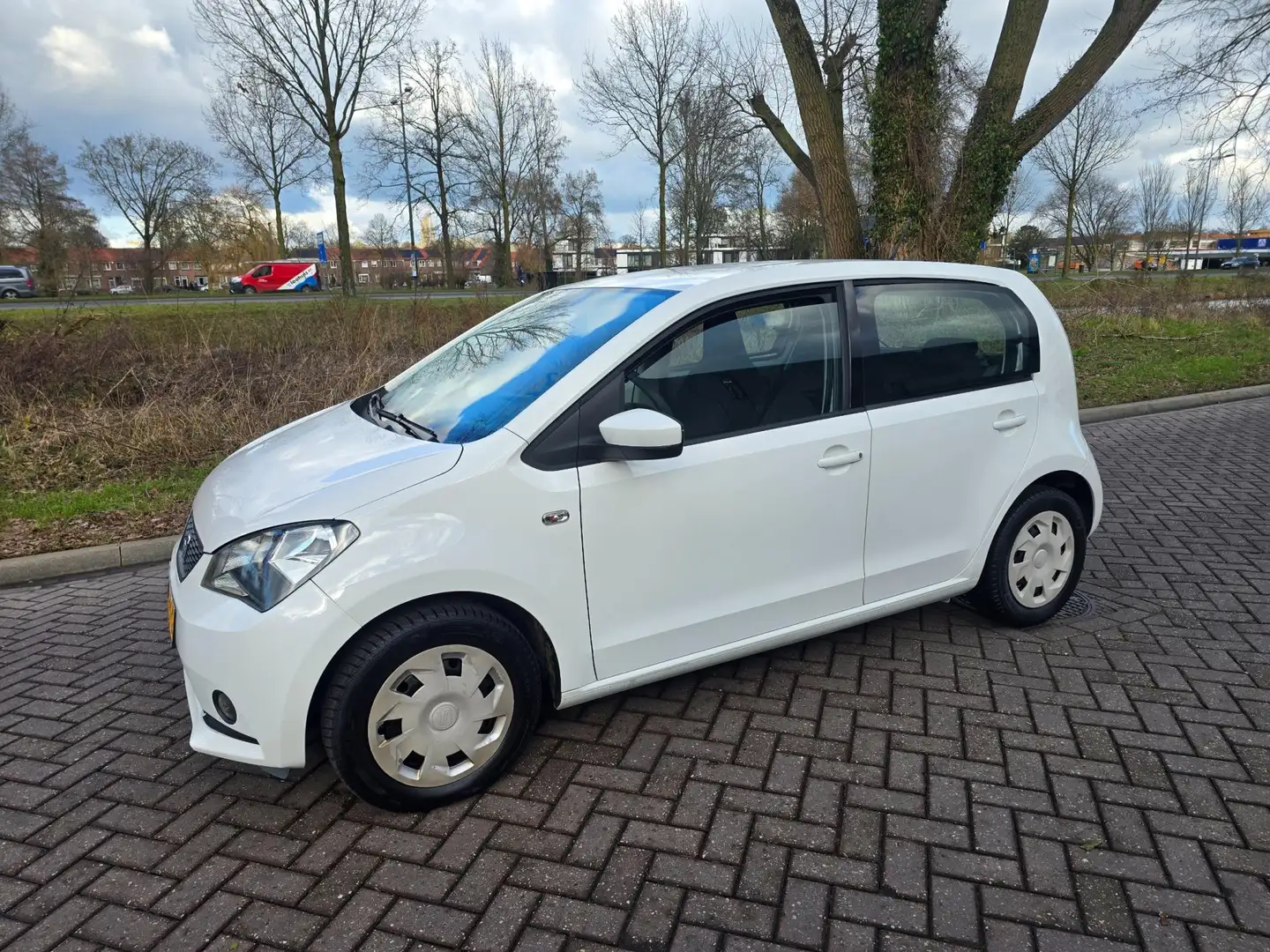 SEAT Mii 1.0 Style 5Deurs Airco Pdc Wit - 2
