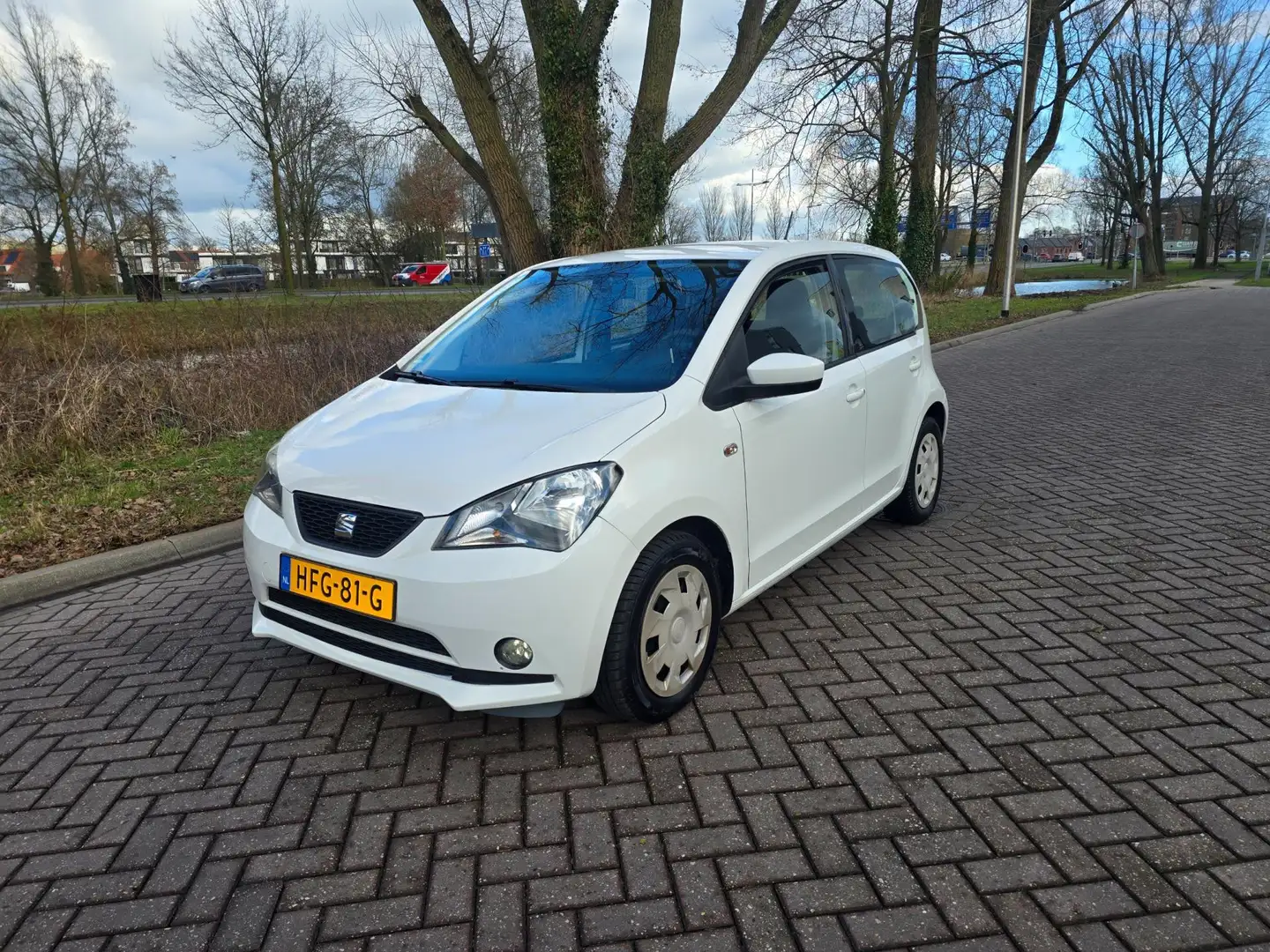 SEAT Mii 1.0 Style 5Deurs Airco Pdc Wit - 1