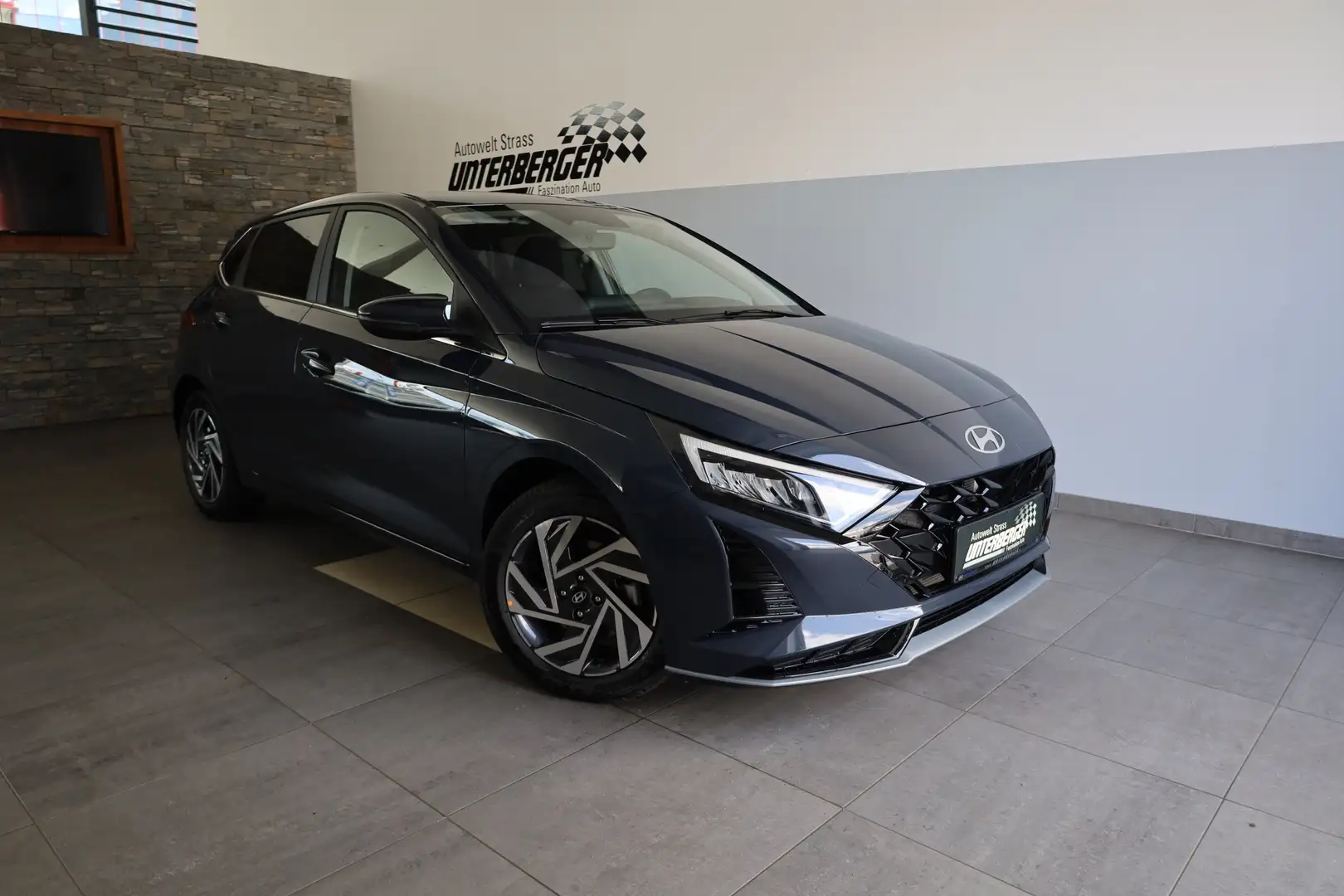 Hyundai i20 Comfort Line 1.0 T-GDI Grau - 1