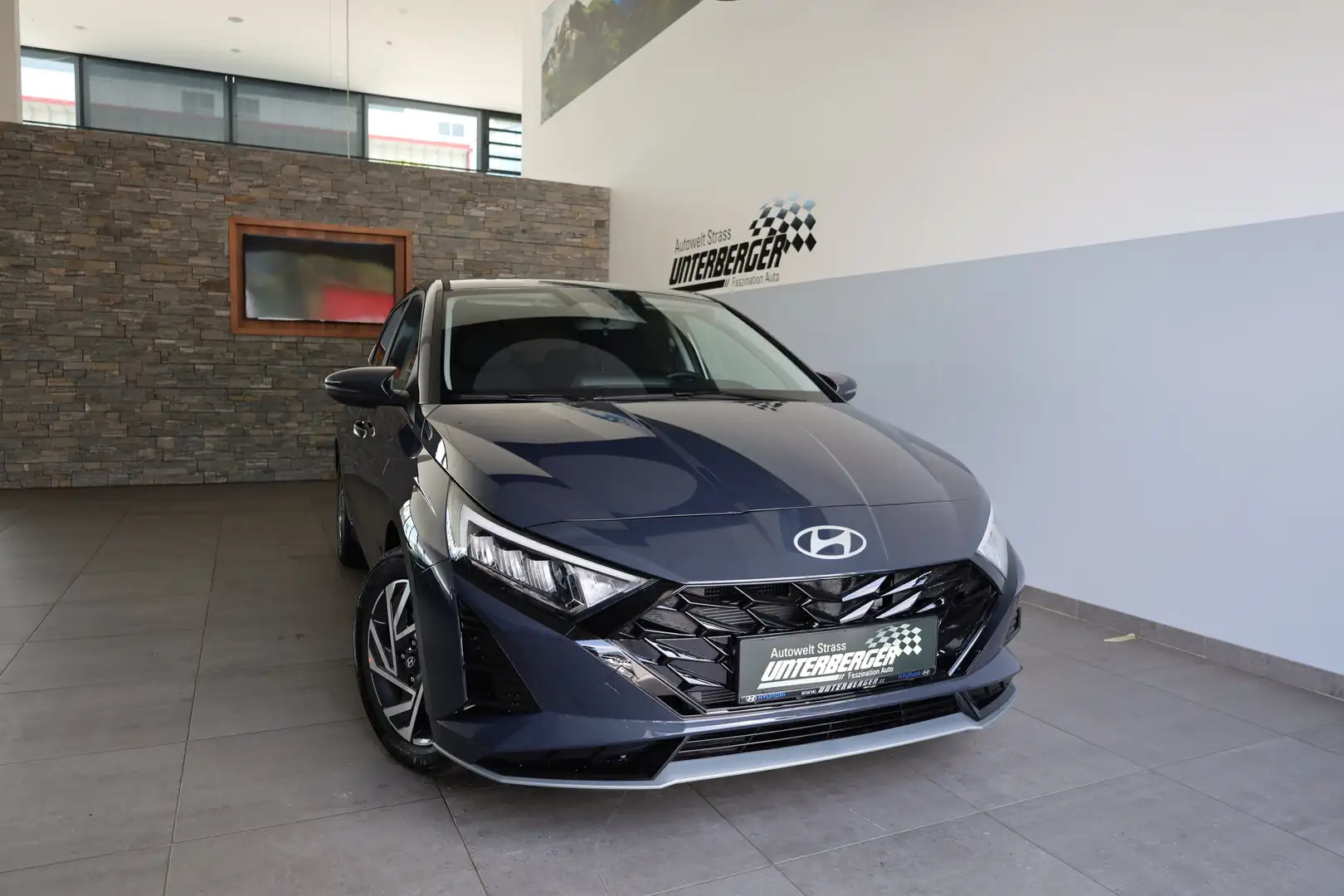 Hyundai i20 Comfort Line 1.0 T-GDI Grau - 2