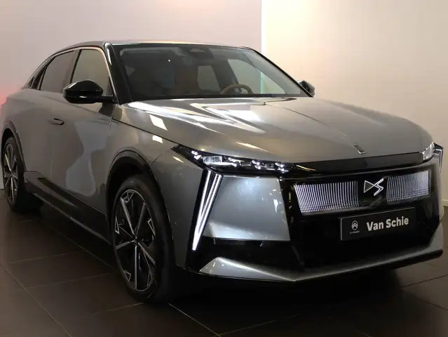 DS Automobiles N°8 No 8 Long Range Étoile Absolute Comfort 97 kWh 21"