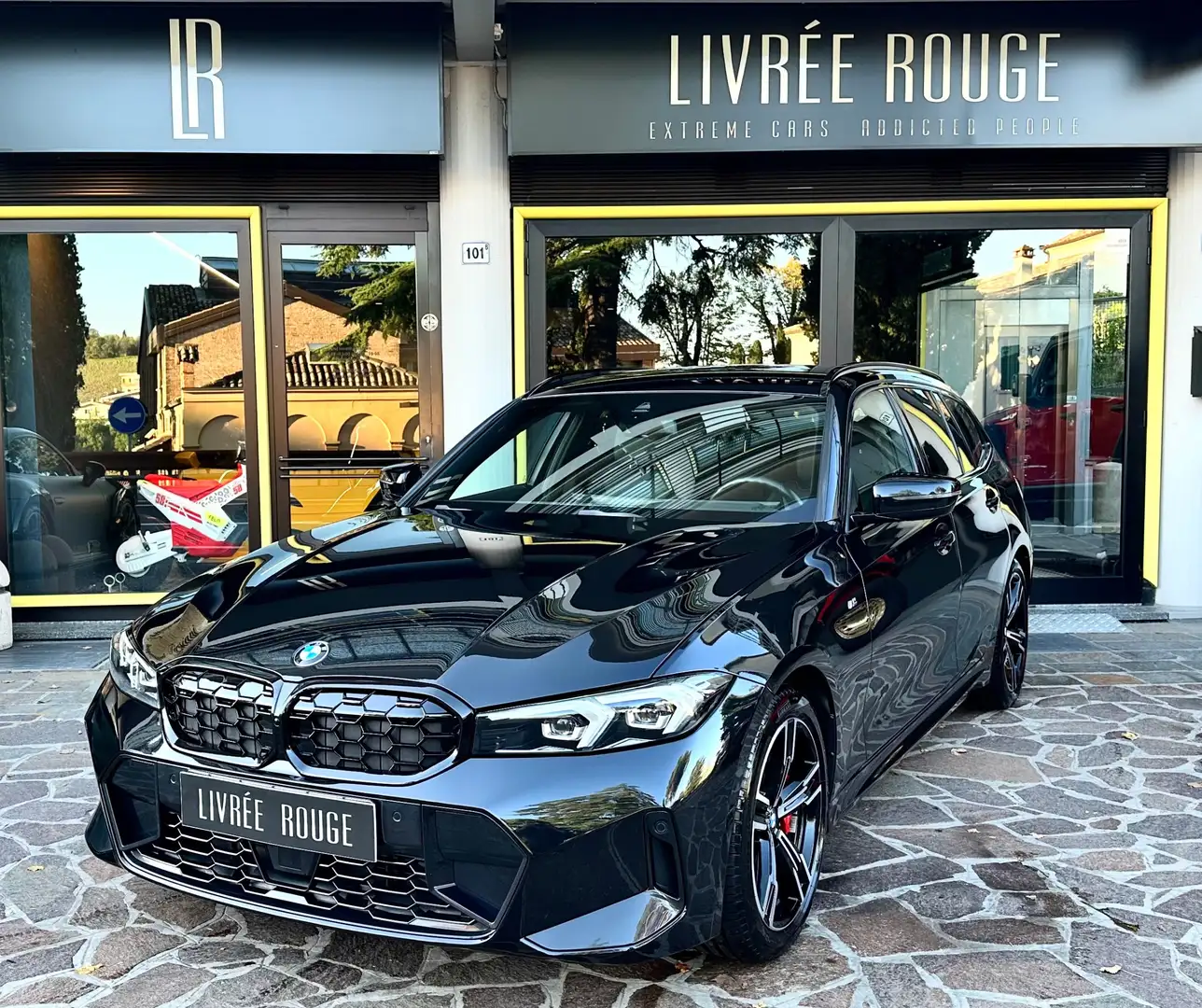BMW 330 330i Touring xdrive MSport auto Nero - 1
