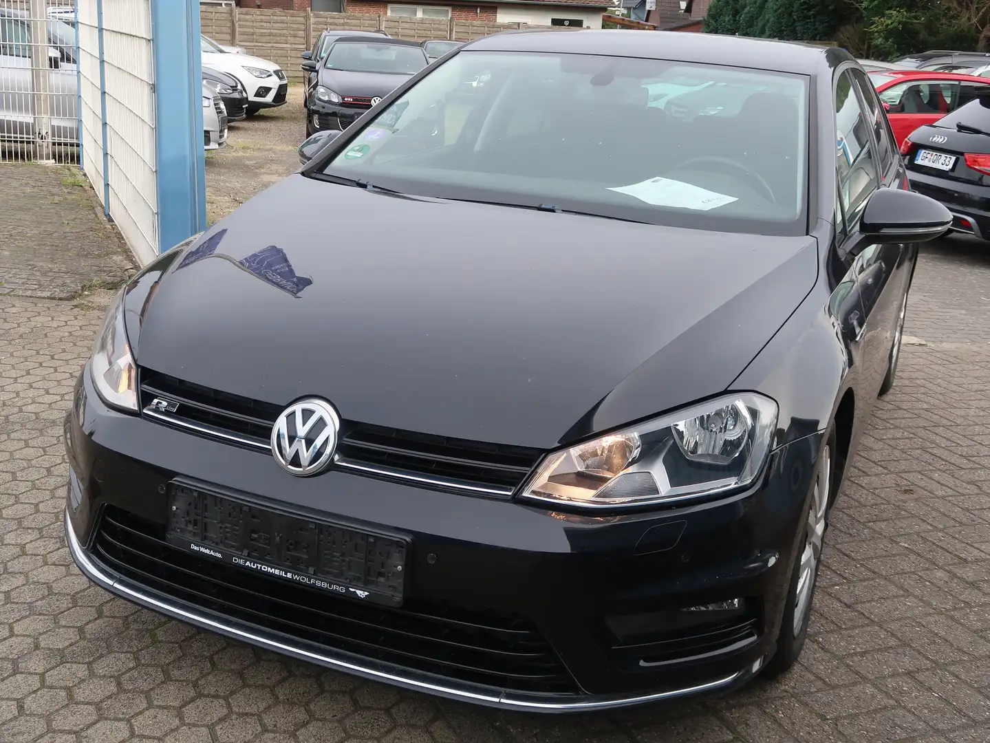 Volkswagen Golf 7 Lounge 1.4 BMTR-Line-Paket Exterieur Schwarz - 1