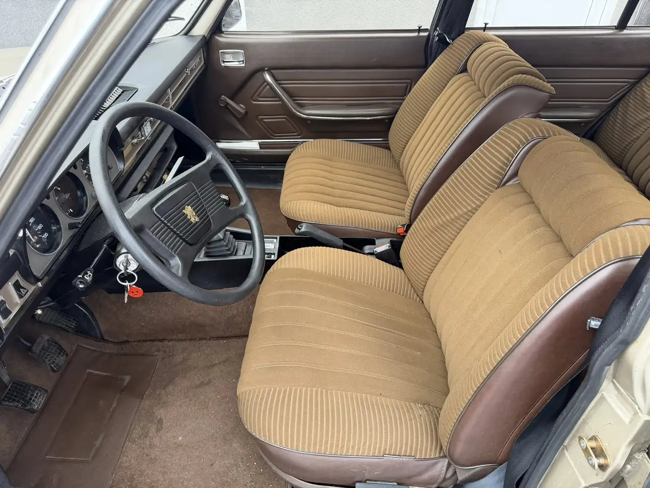 Peugeot 504 GL essence, foto 6