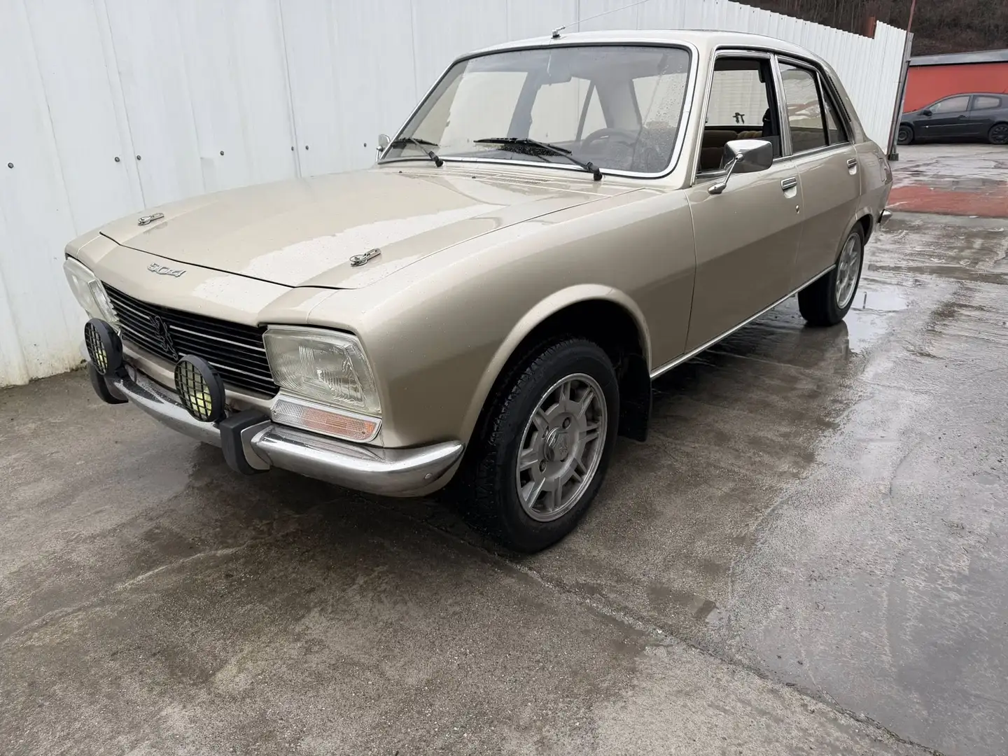 Peugeot 504 GL toit ouvant velours Beige - 1