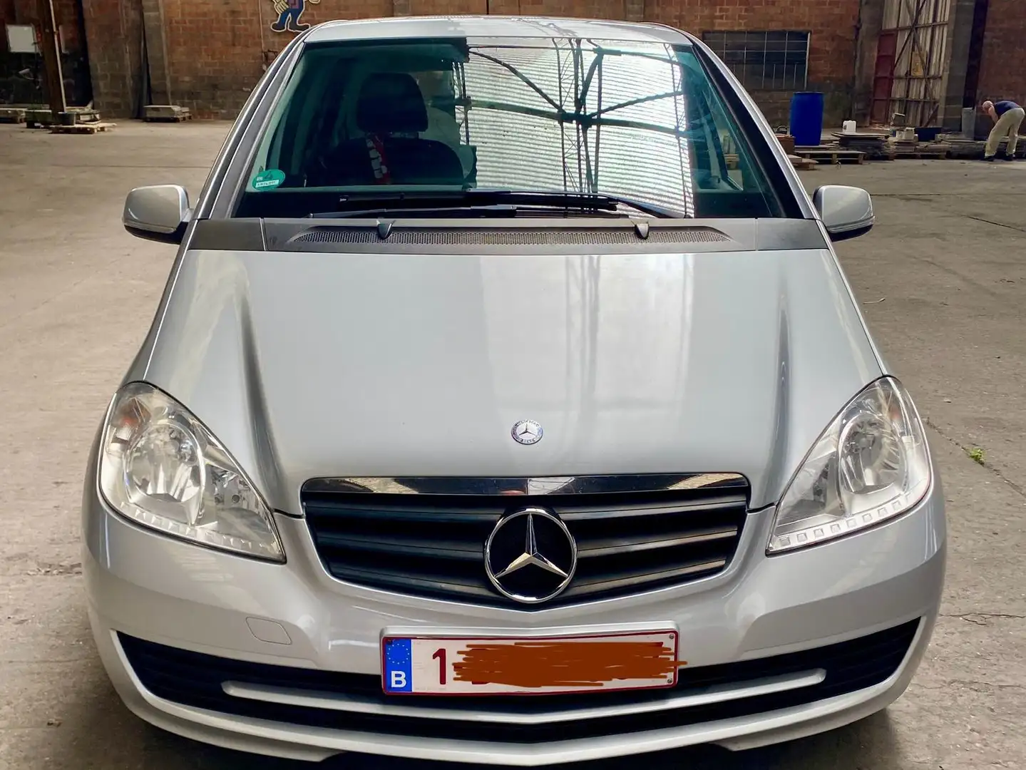 Mercedes-Benz A 150 A 150 BlueEFFICIENCY Avantgarde Argintiu - 1