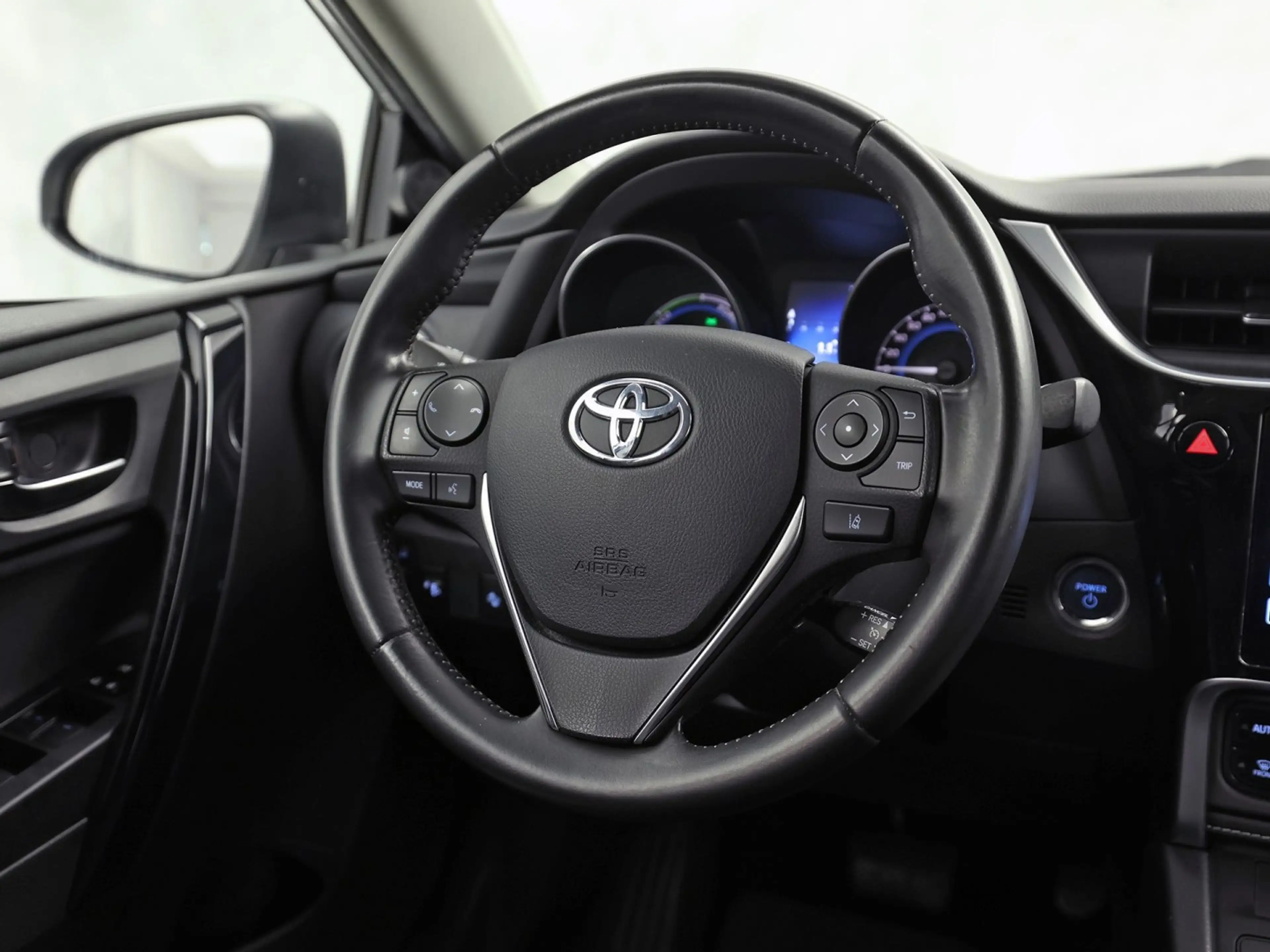 Toyota Auris 1.8 Hybrid Sport Automaat (NAVIGATIE, CAMERA, CRUI — photo 28