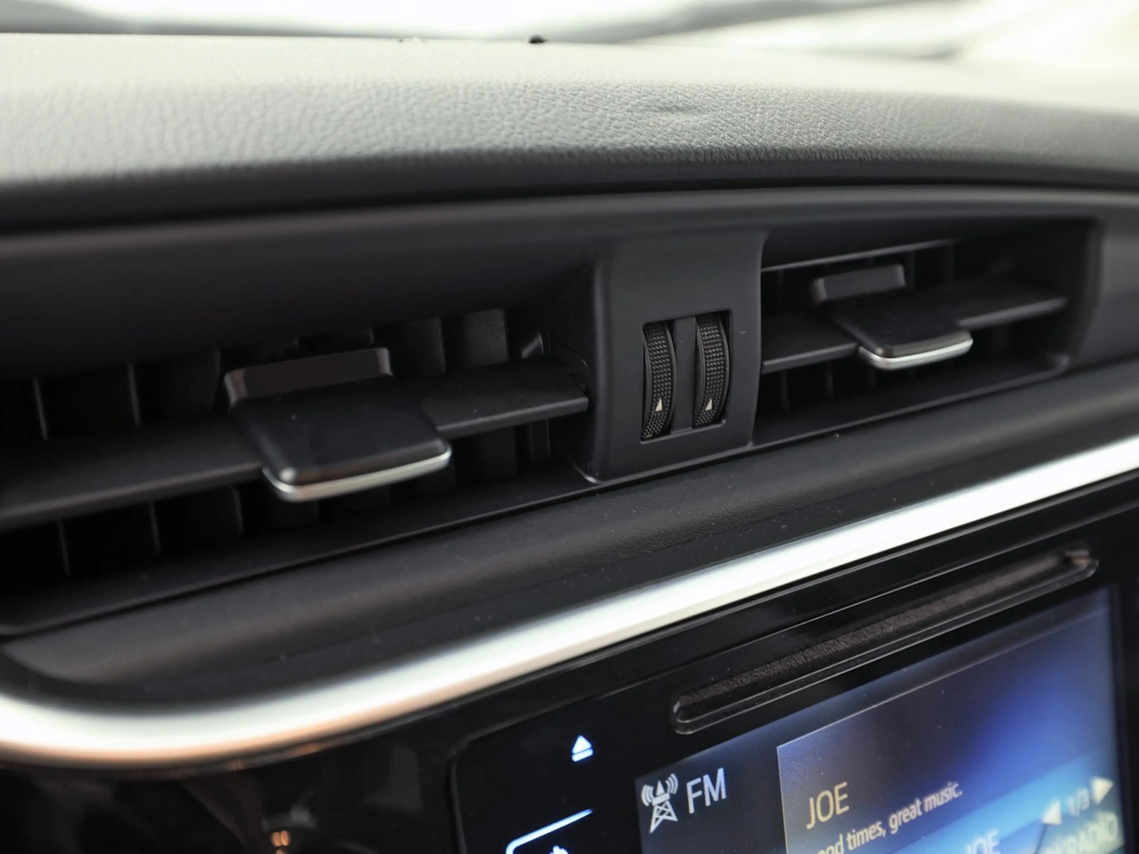 Toyota Auris 1.8 Hybrid Sport Automaat (NAVIGATIE, CAMERA, CRUI — photo 29