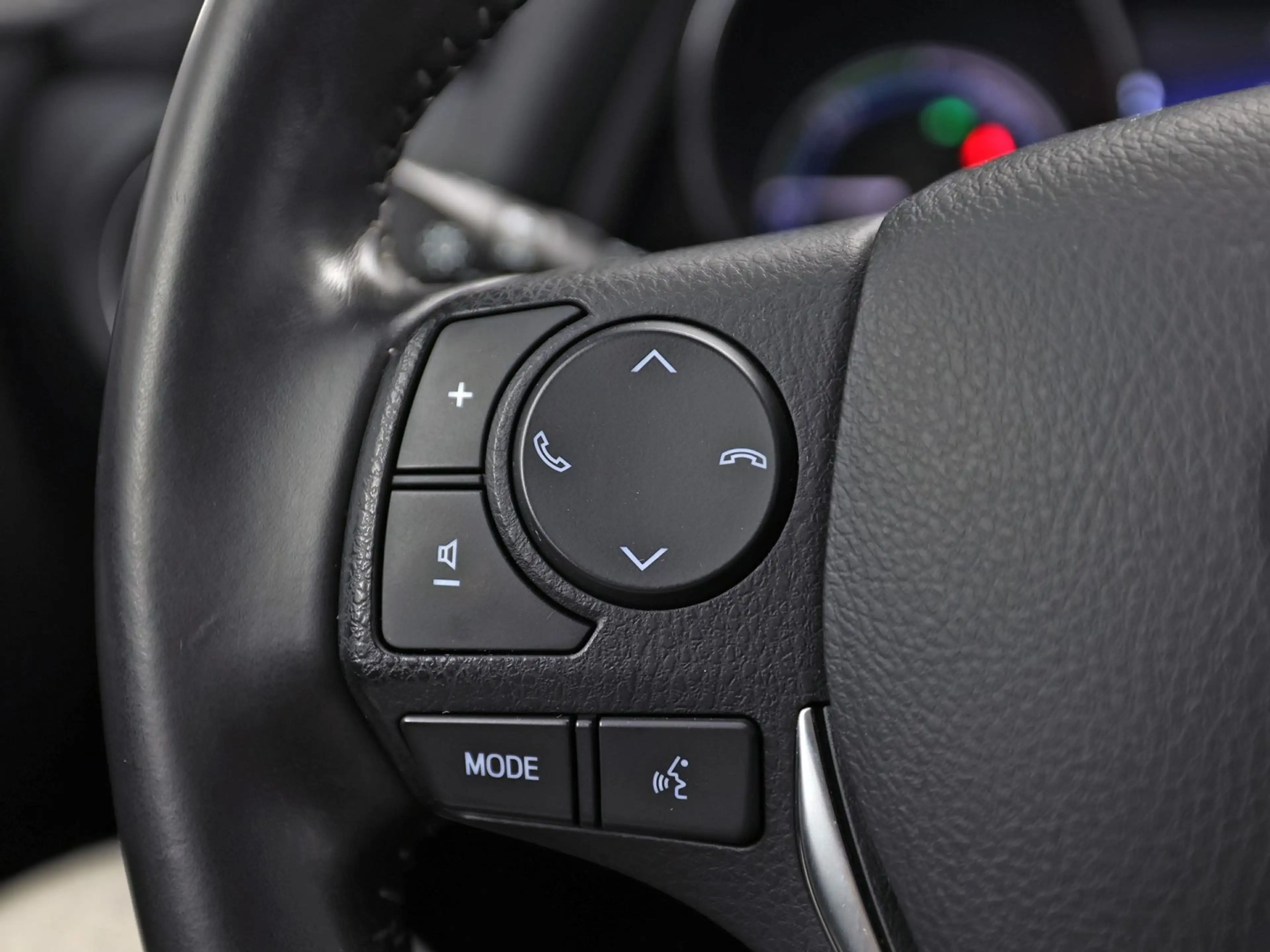 Toyota Auris 1.8 Hybrid Sport Automaat (NAVIGATIE, CAMERA, CRUI — photo 19