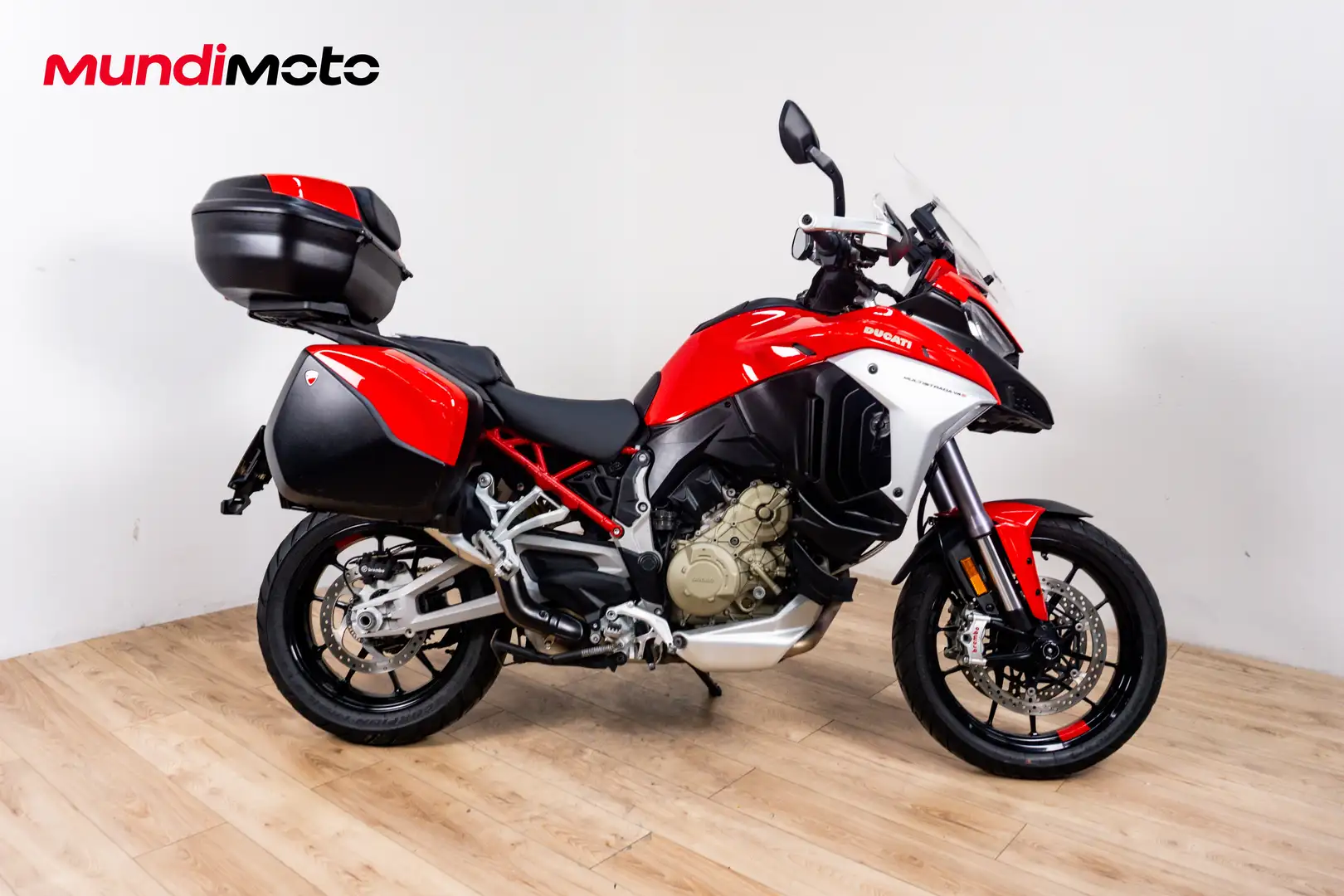 Ducati Multistrada V4 S - 1