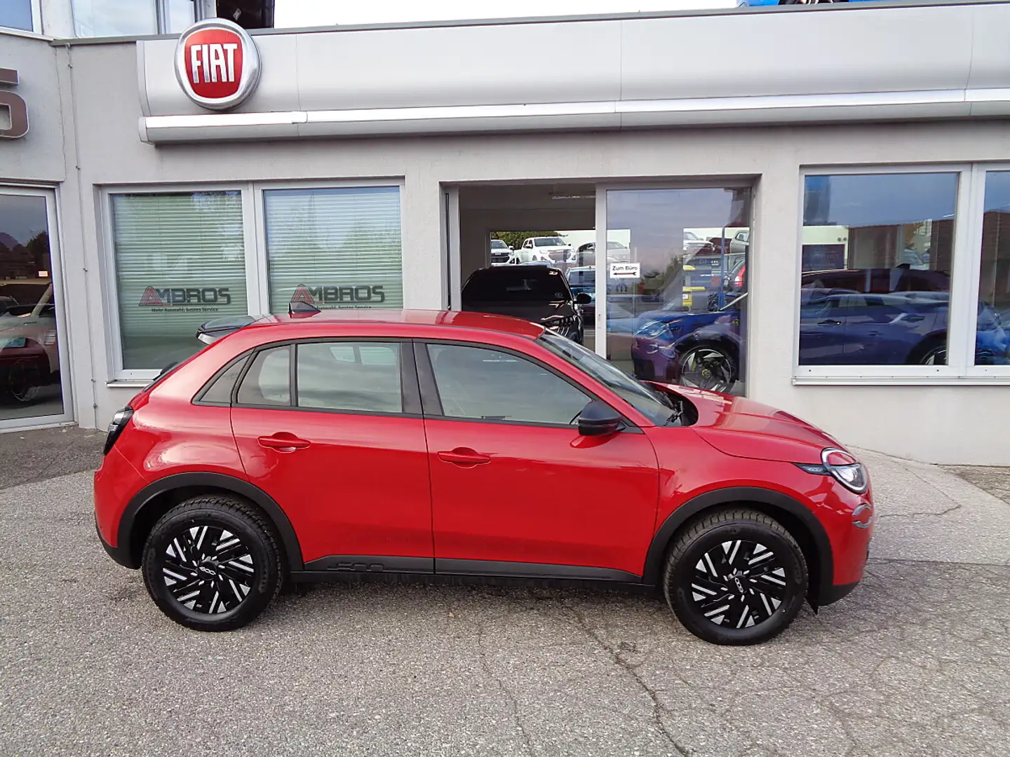 Fiat 600 Hybrid mHEV 145 6-Gang eDCT Pop Rot - 2