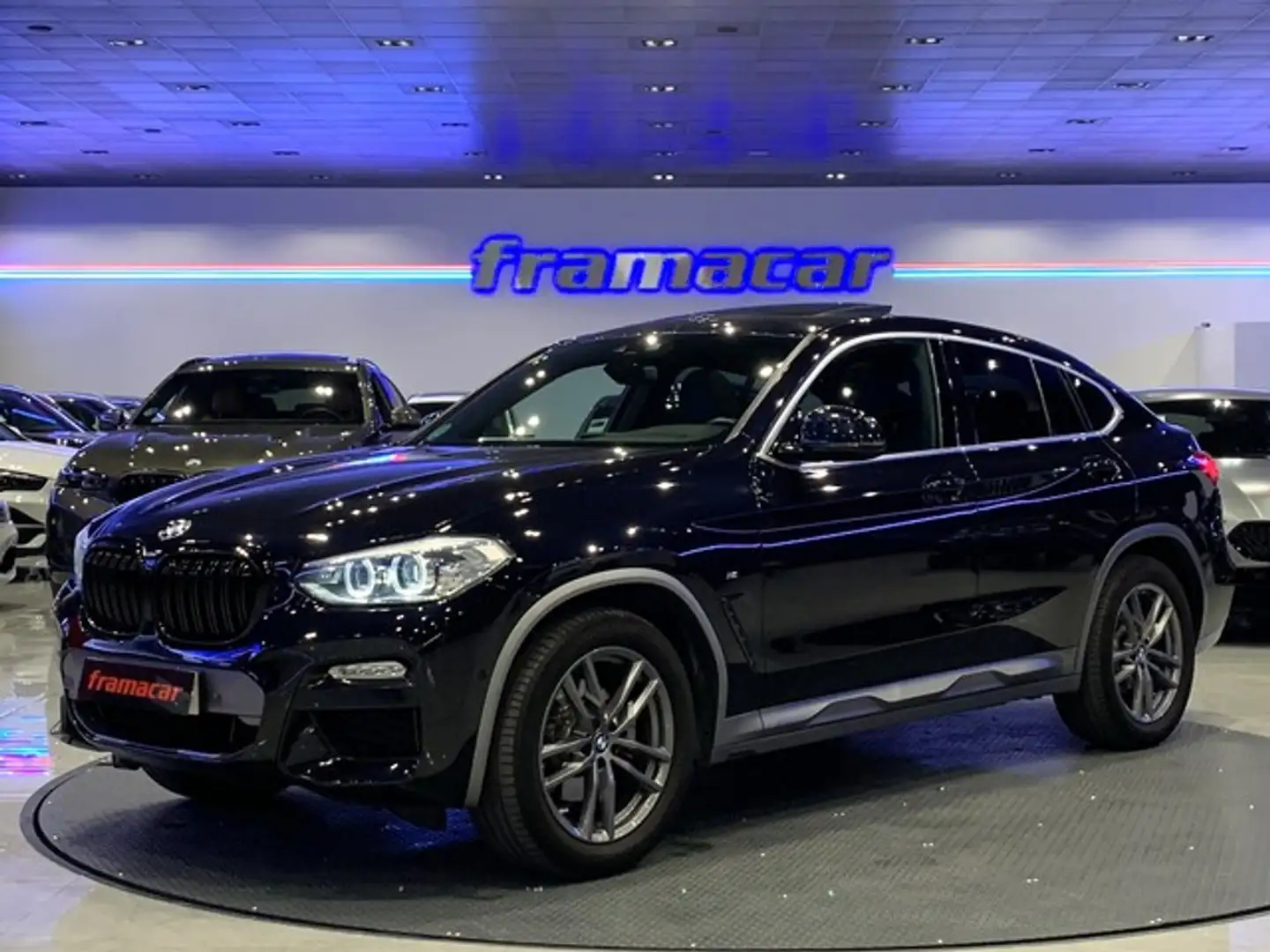 BMW X4 xDrive 20dA Noir - 1