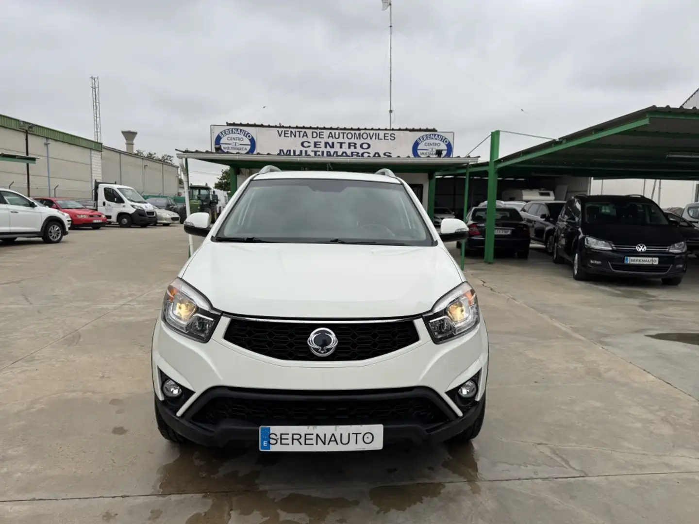 SsangYong Korando D20T Limited 4x4 Aut. Blanco - 2