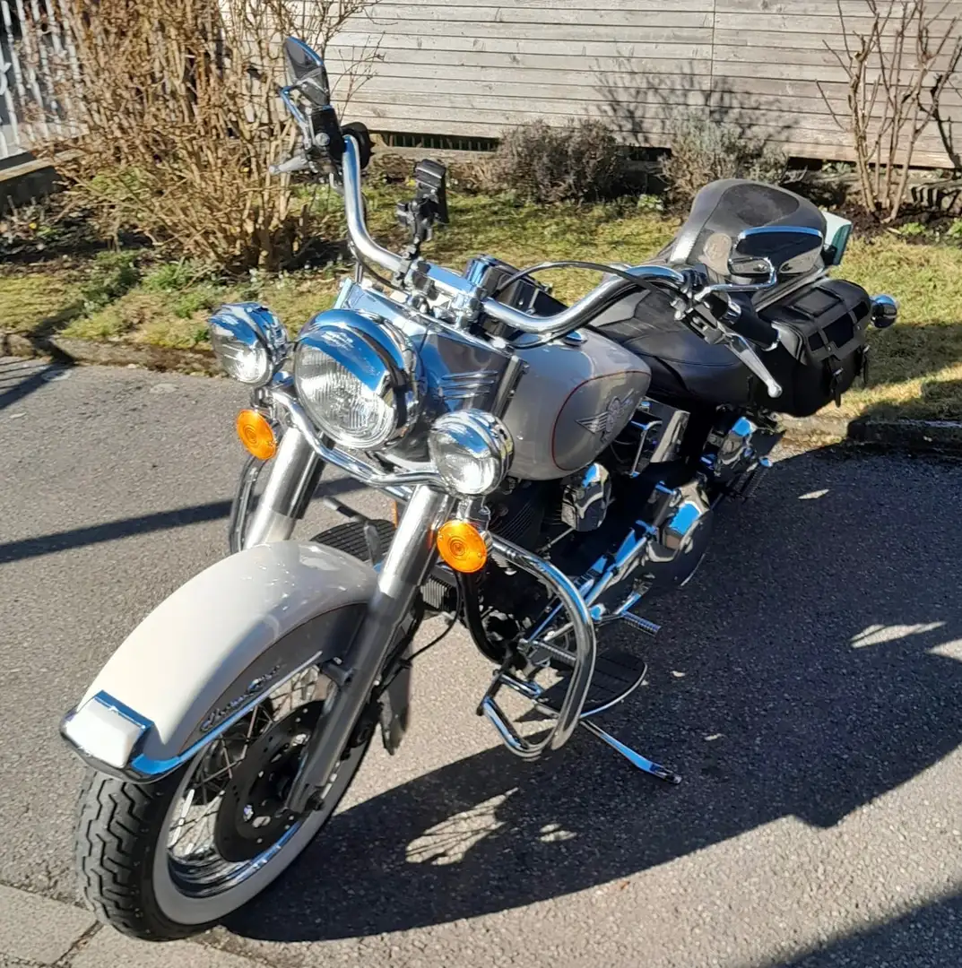 Harley-Davidson Heritage Softail FXST Alb - 2