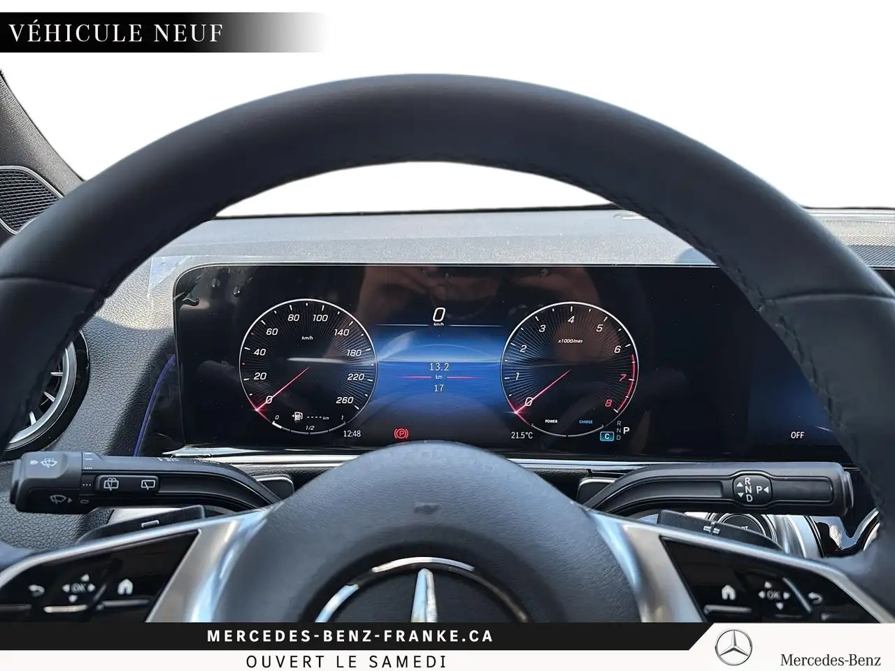 Mercedes-Benz GLB снимка Mercedes-Benz GLB