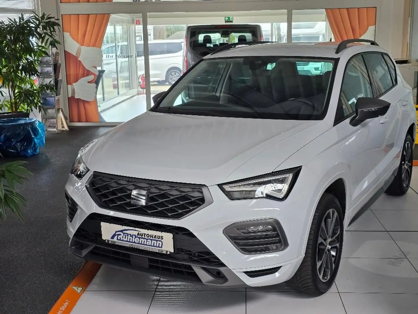 SEAT Ateca FR 4Drive PF 2.0 TSI 190 PS super Ausstattung Blanc - 2