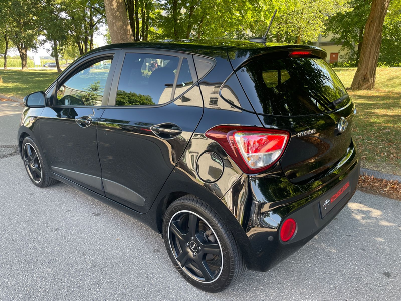 Hyundai i10 1.2 Passion Automatik*Klima*SHZ*PDC*USB* — photo 2