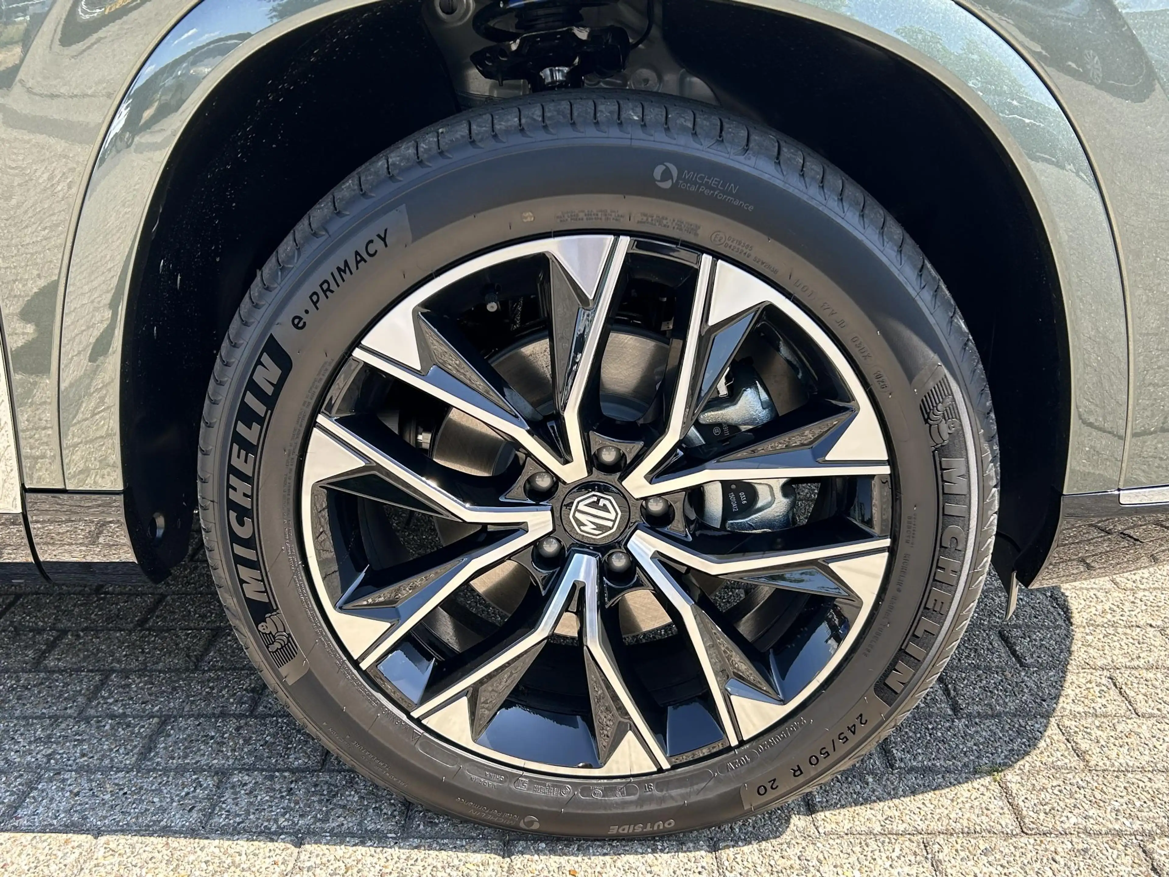 MG MGS9 1.5 Premium Plug-in Hybrid | Panoramadak | Led Sfe — photo 7
