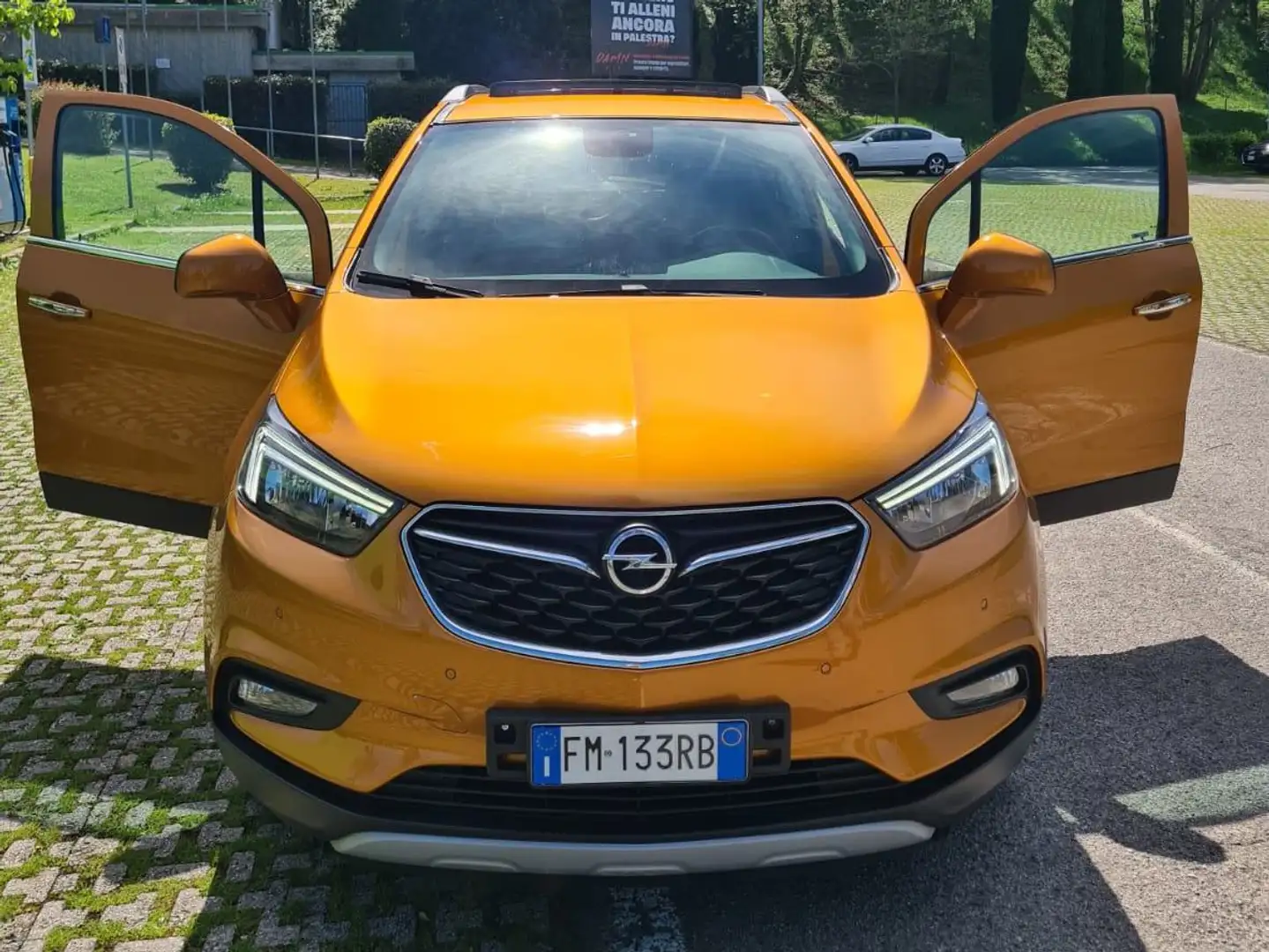 Opel Mokka X Mokka X 1.4 t Business 4x2 140cv auto Arancione - 1