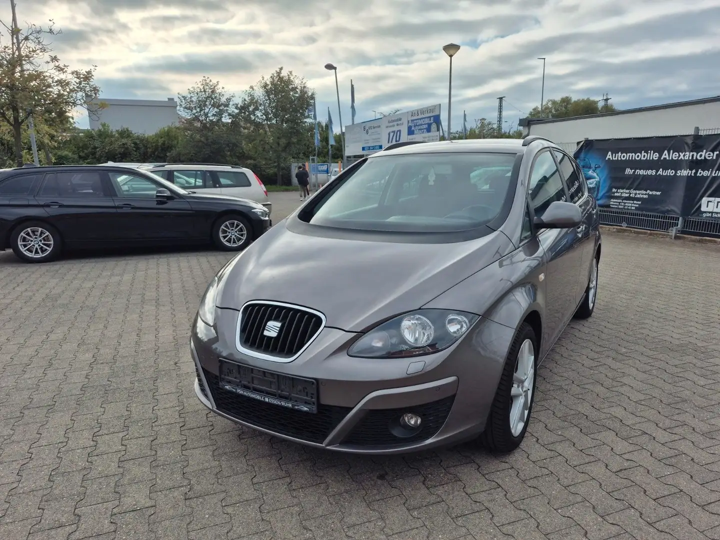 SEAT Altea XL Sun Klimaautomatik Sitzheizung PDC Grau - 1