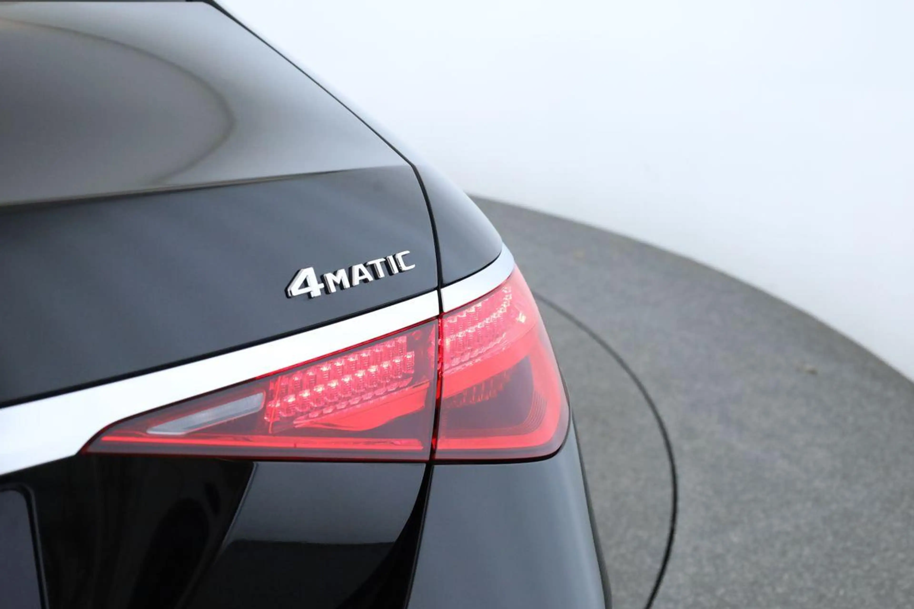 Mercedes-Benz S 580 lang AMG DIGITAL Pano HUD HighEndFond 21" — photo 12