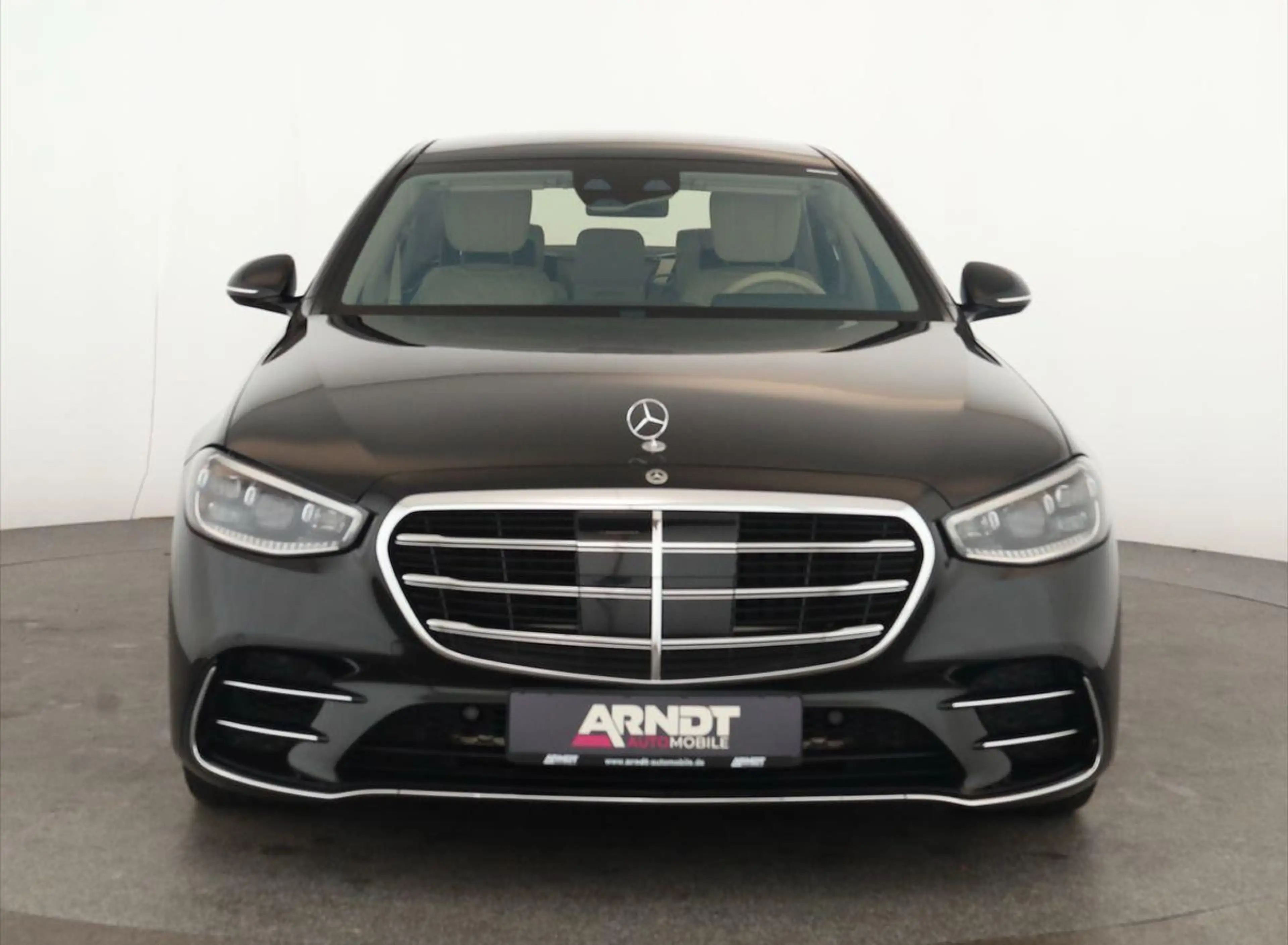 Mercedes-Benz S 580 lang AMG DIGITAL Pano HUD HighEndFond 21" — photo 3