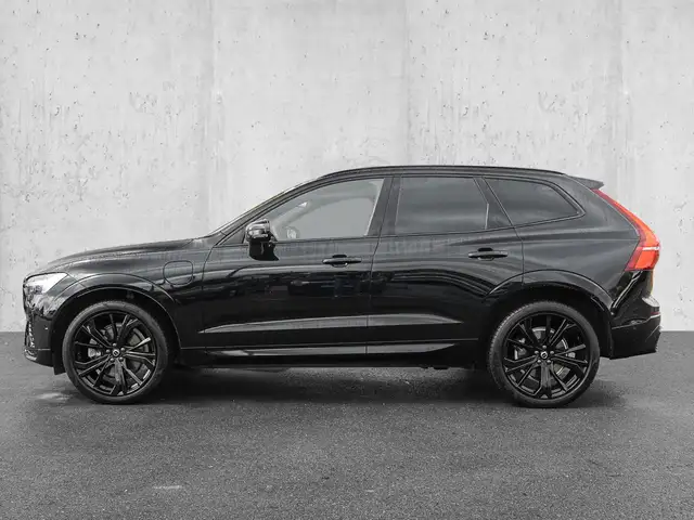Volvo XC60 view 5