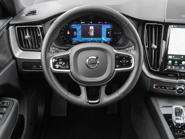 Volvo XC60 view 12